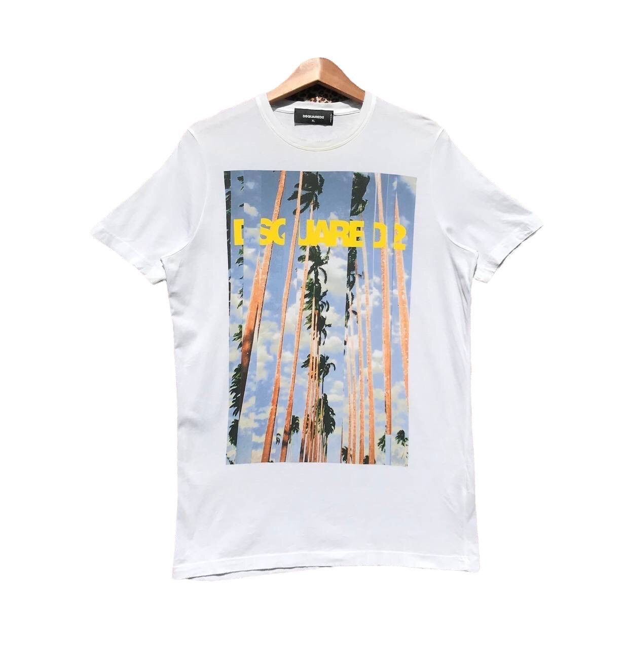 Dsquared2 × Vintage 🔥Distressed🔥Dsquared2 Graphic Shirt Vintage Dsquared2 Size US M / EU 48-50 / 2 - 1 Thumbnail
