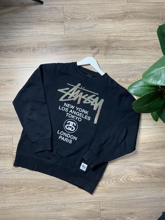 Stussy world tour online sweatshirt