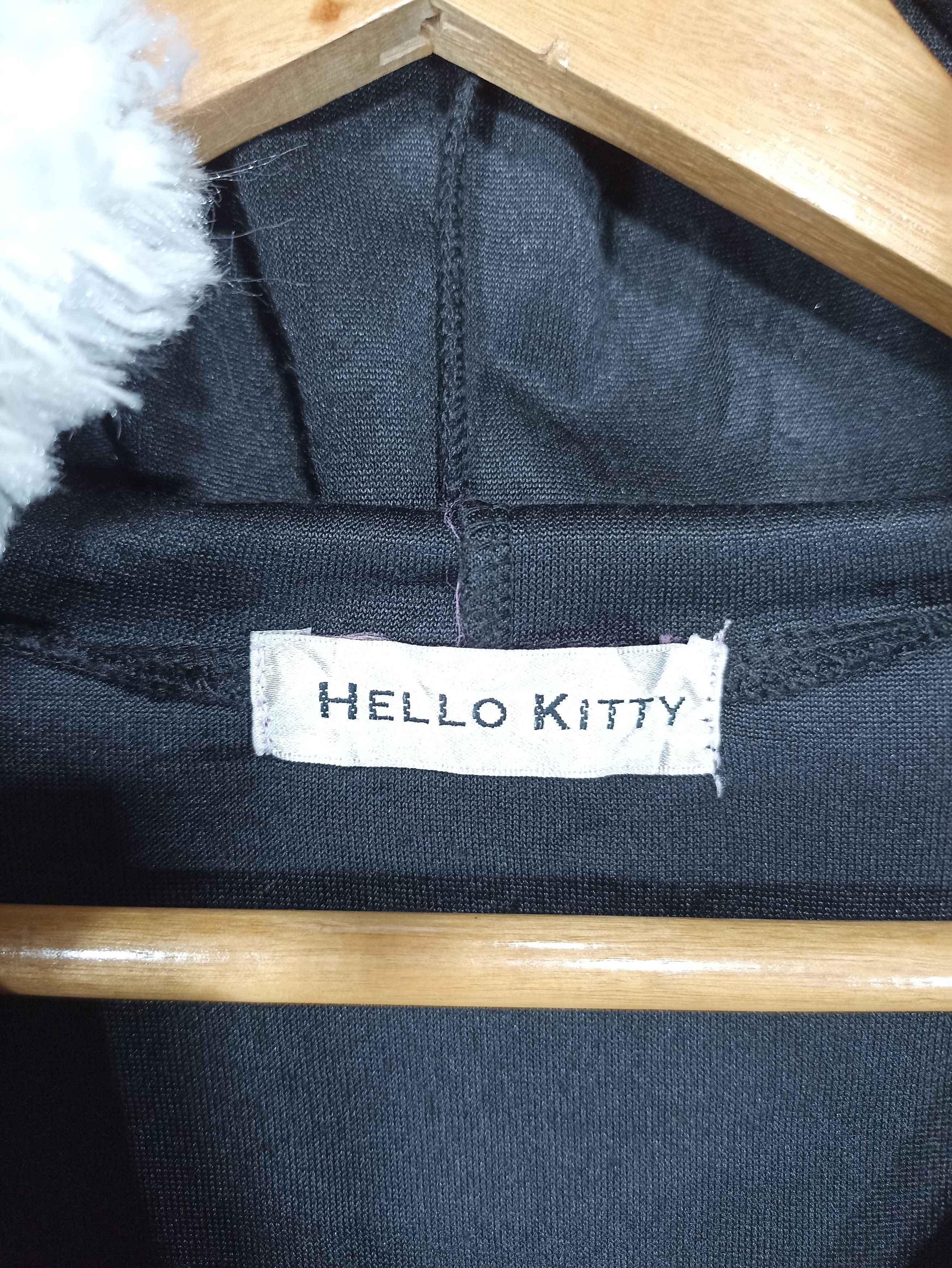 Anime × Cartoon Network × Japanese Brand Vintage Poncho Hello kitty Valvet Size US L / EU 52-54 / 3 - 10 Thumbnail