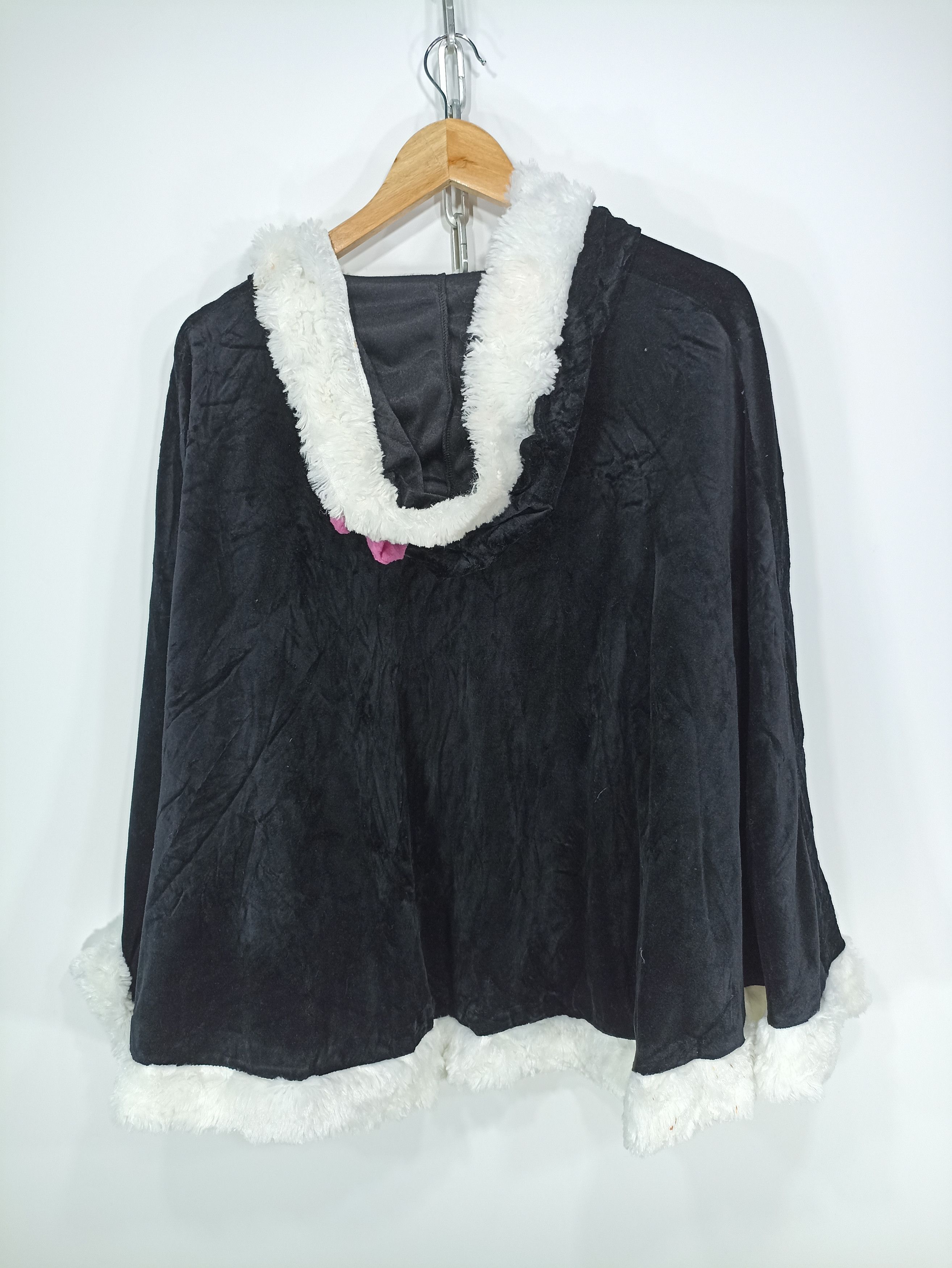 Anime × Cartoon Network × Japanese Brand Vintage Poncho Hello kitty Valvet Size US L / EU 52-54 / 3 - 9 Thumbnail