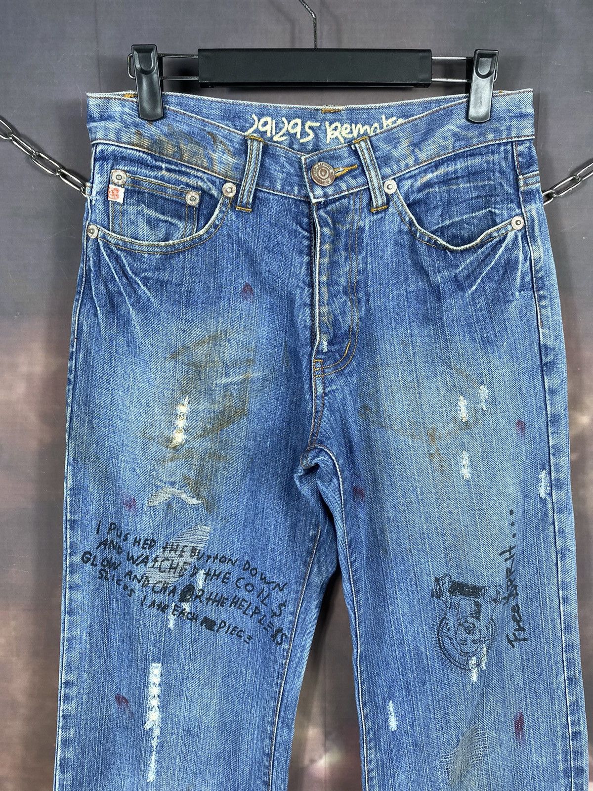 Japanese Brand Vintage 291295 Homme Spell Out Distressed Jeans 29x33 Size US 30 / EU 46 - 5 Thumbnail