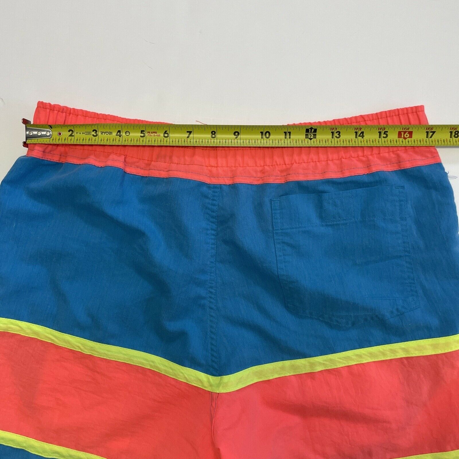 Vintage Vintage 80s Beach Club Board Shorts Stained M Size US 35 - 4 Thumbnail