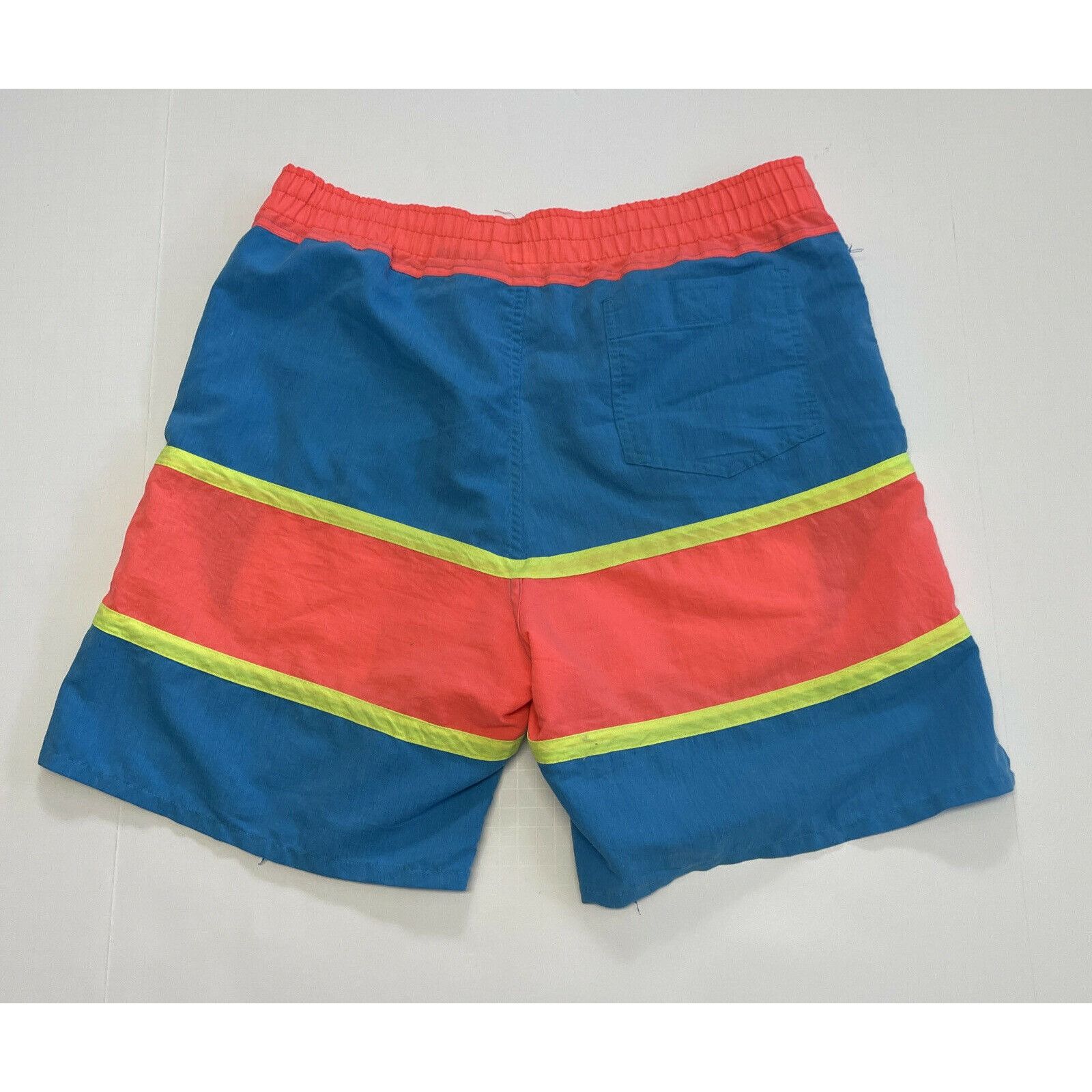 Vintage Vintage 80s Beach Club Board Shorts Stained M Size US 35 - 2 Thumbnail