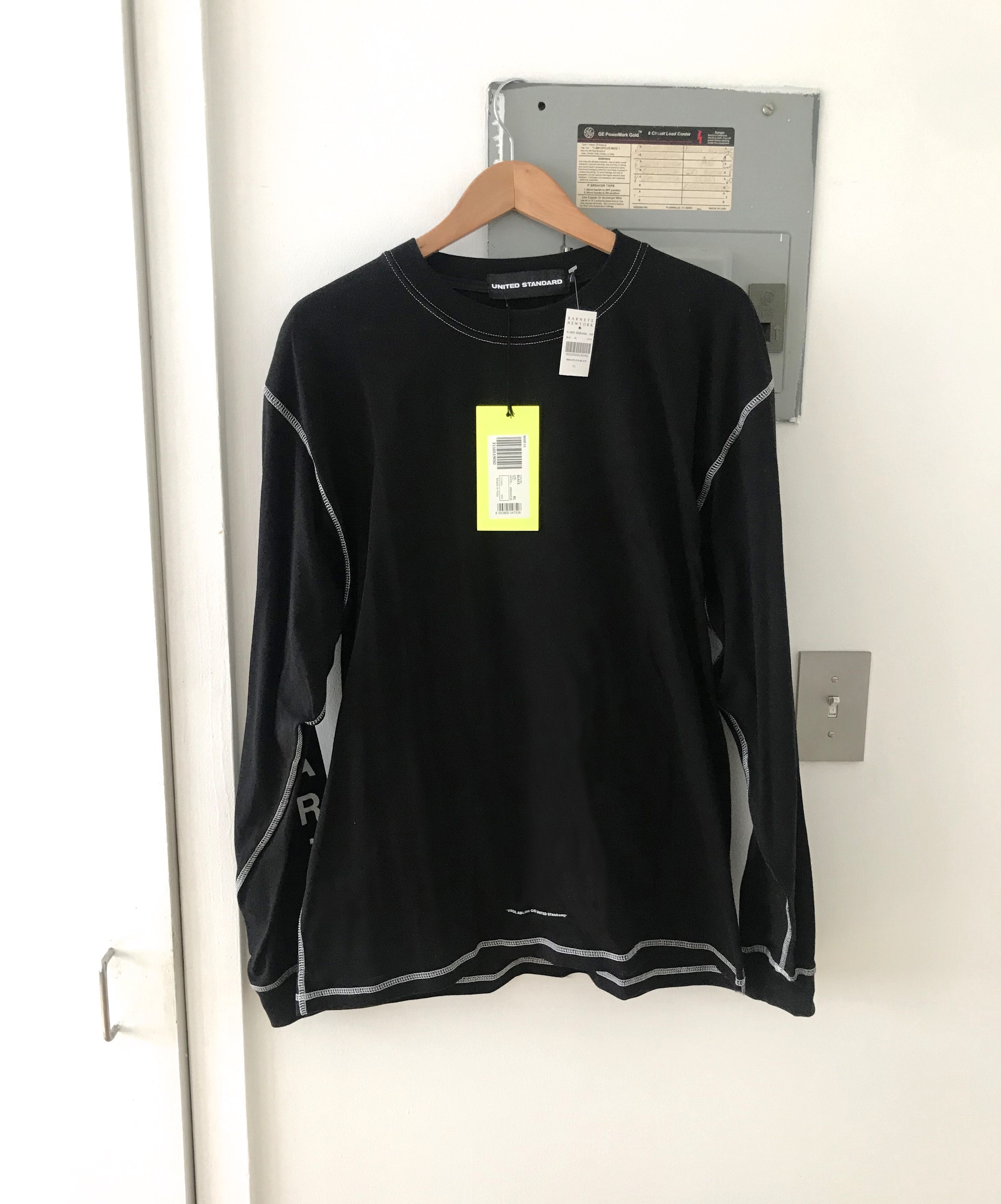 Off-White Off-White X United Standard “We At War” L/S - Size US XL / EU 56 / 4 - 2 Thumbnail