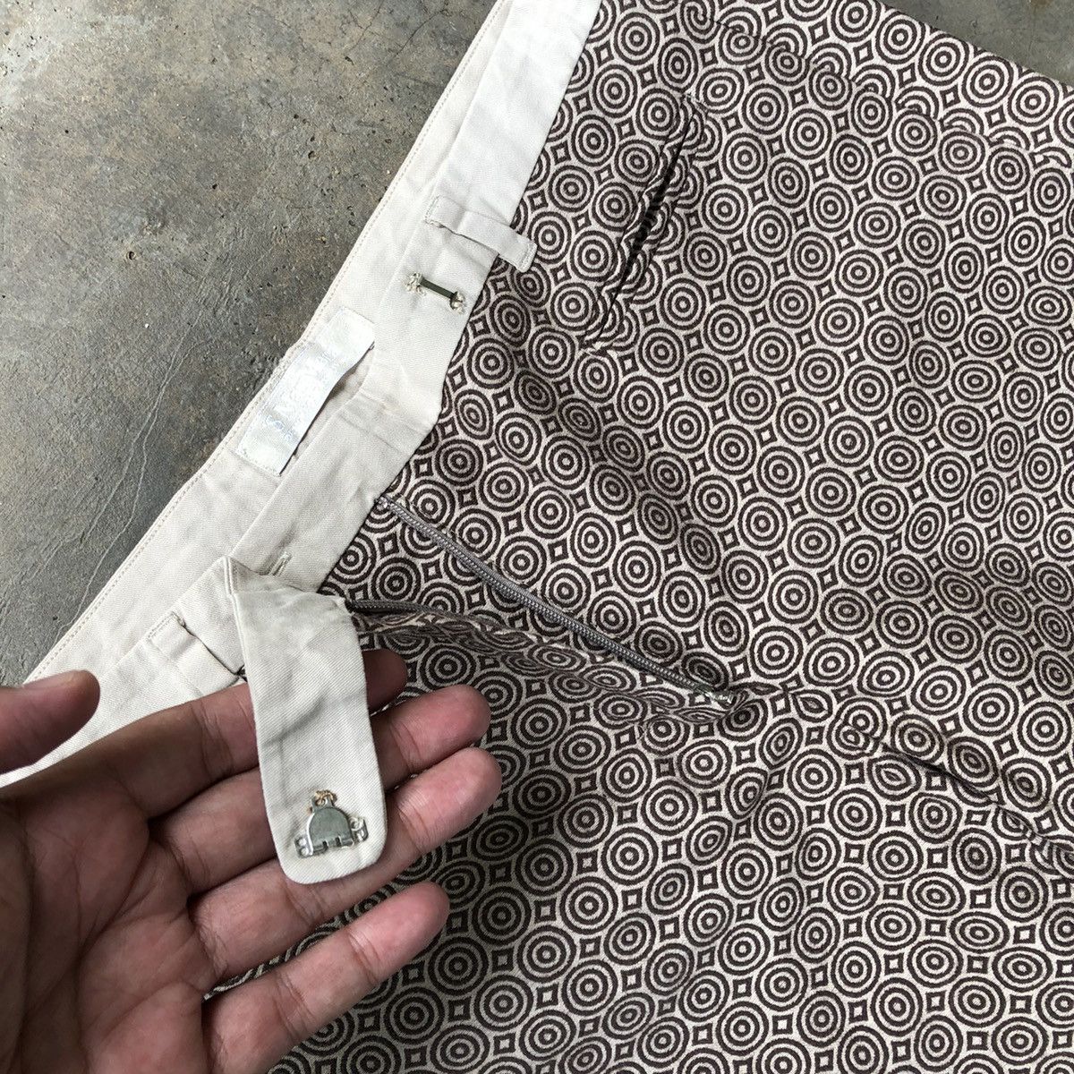 Designer × Max Mara × Vintage 🔥Sick🔥Max Mara Embroidery Monogram Styles Women Casual Pants Size 30" / US 8 / IT 44 - 9 Thumbnail