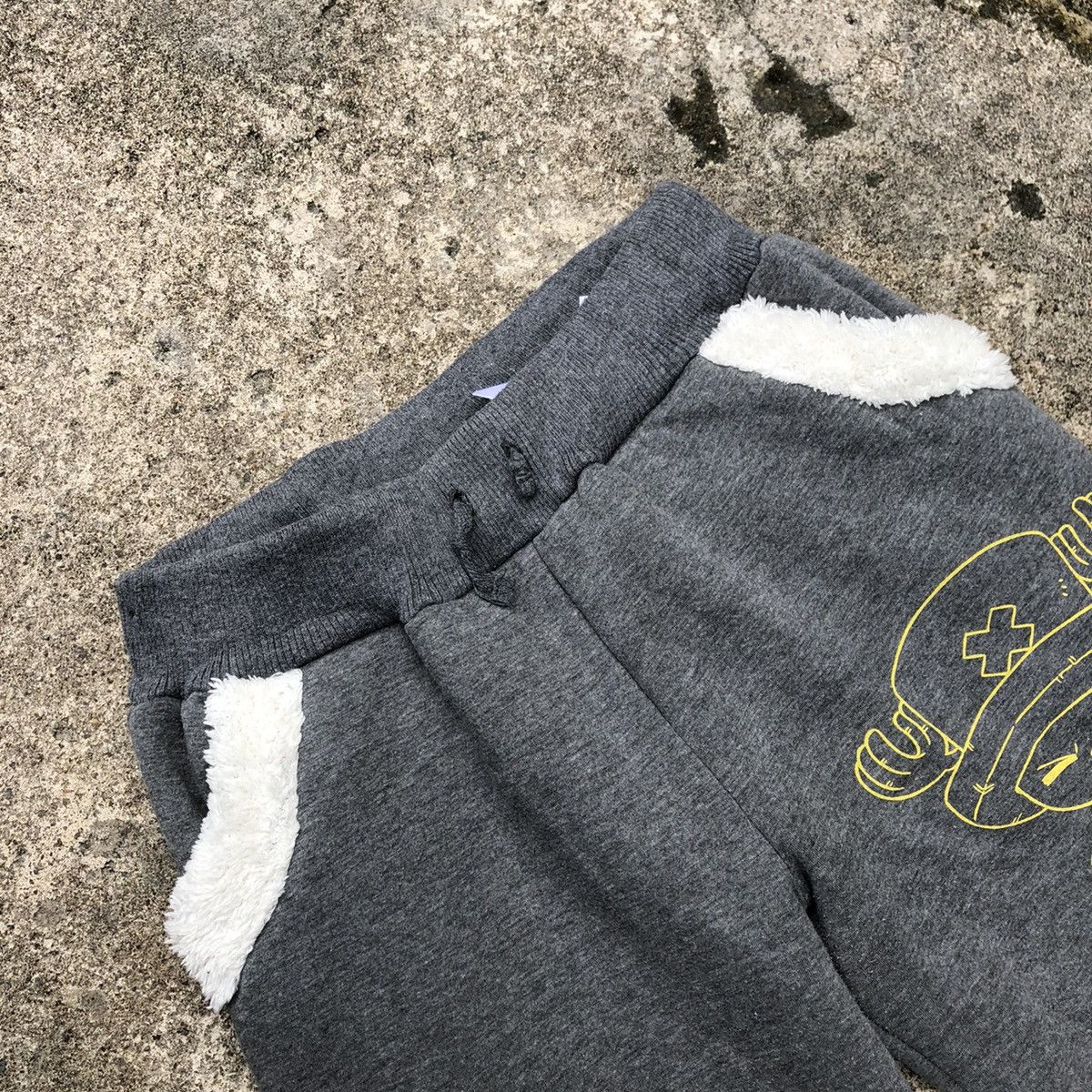 Anime × Japanese Brand × One Piece 🔥Rare🔥🇯🇵One Piece Sherpa Inside Daw String Jogger Pants Size 26" / US 2 / IT 38 - 7 Thumbnail