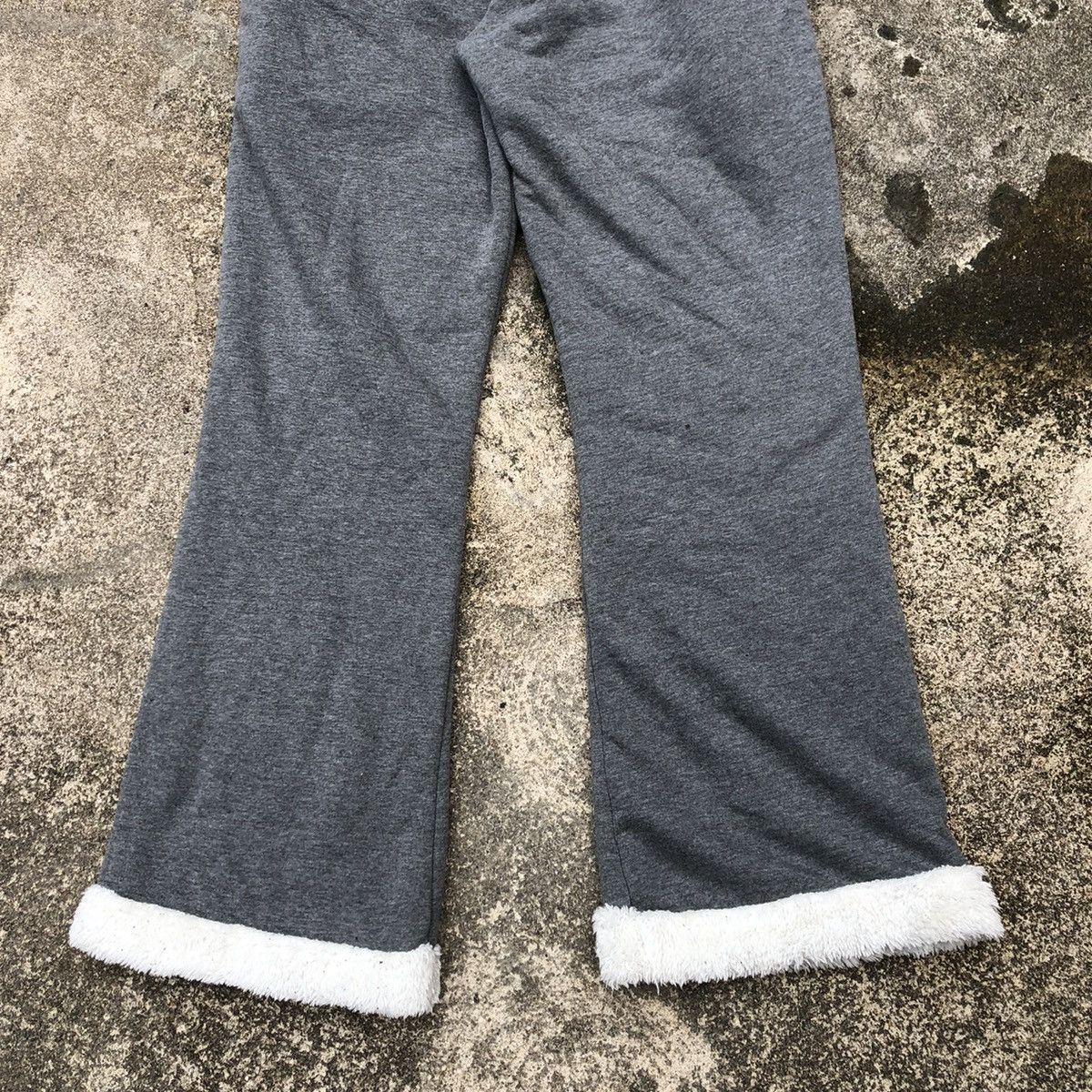 Anime × Japanese Brand × One Piece 🔥Rare🔥🇯🇵One Piece Sherpa Inside Daw String Jogger Pants Size 26" / US 2 / IT 38 - 6 Thumbnail