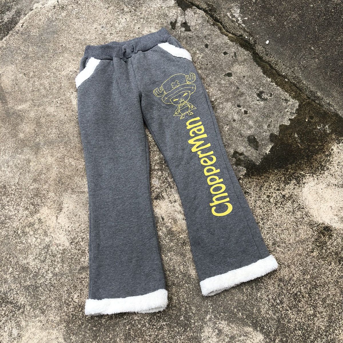 image of Anima x One Piece Sherpa Inside Daw String Jogger Pants in Grey, Women's (Size 26)
