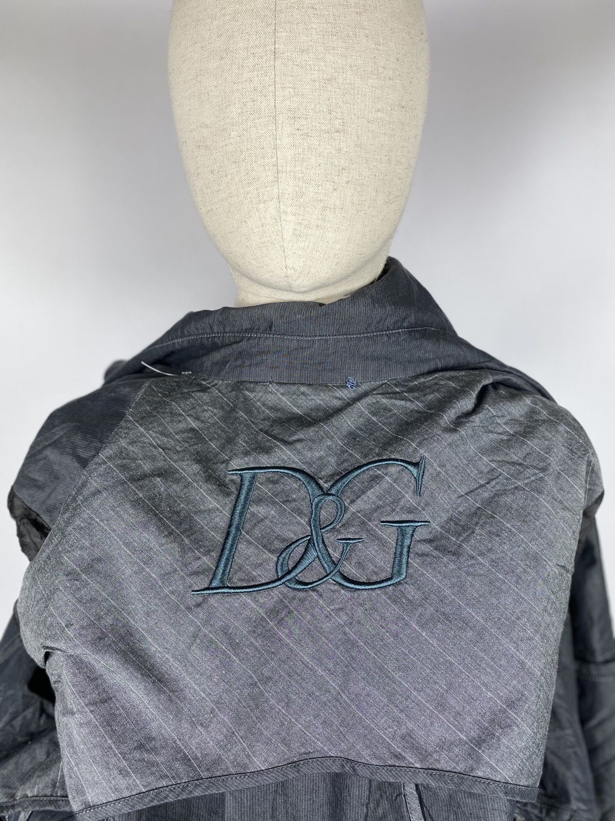 Dolce & Gabbana D&G Dolce & Gabbana men’s double breasted trench coat Size US M / EU 48-50 / 2 - 25 Thumbnail