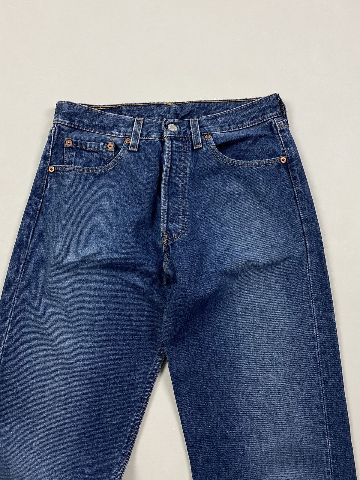 Levi's 1990’s Vintage Levi’s 501 Washed Jeans Pants Made in USA Size US 31 - 4 Thumbnail