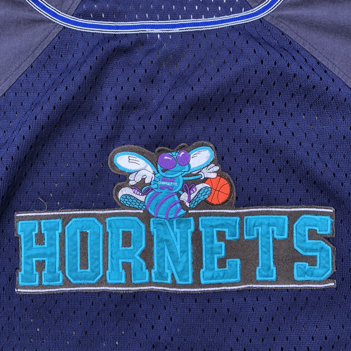 Japanese Brand × Vintage Rare Vintage Charlotte Hornets Big Logo Baseball Team Shirts Size US XL / EU 56 / 4 - 3 Thumbnail