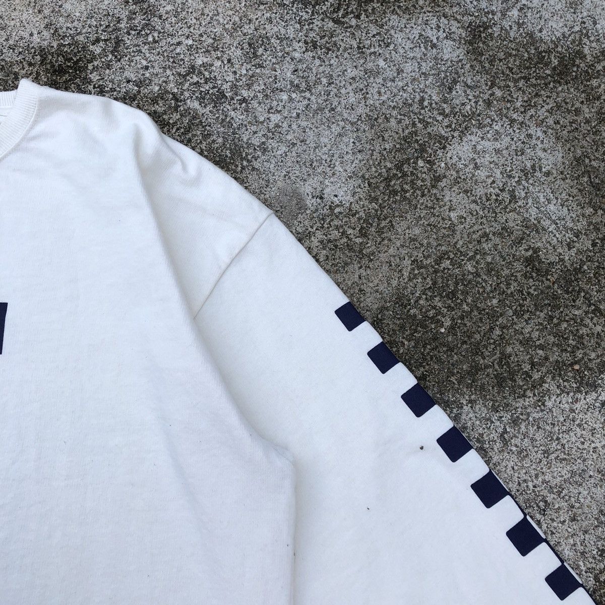 Quiksilver 🔥Rare🔥Quiksilver Surf Board Box Logo Speelout Sweatshirts Size US L / EU 52-54 / 3 - 7 Thumbnail