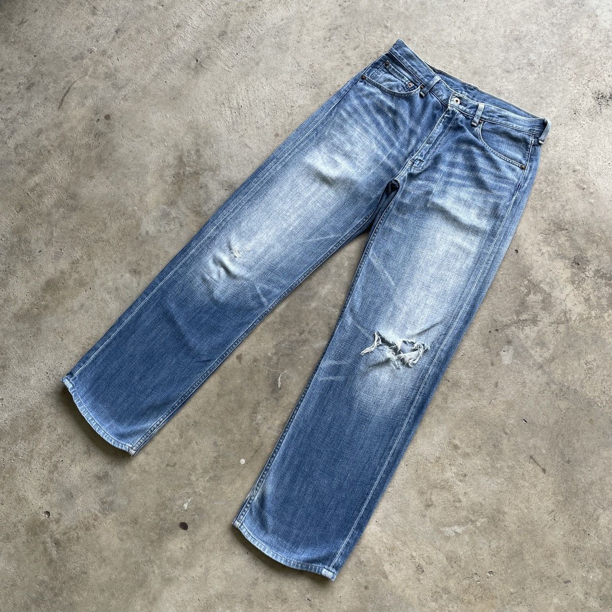 Levi's Vintage Clothing Vintage Levi’s 503 Distressed Faded Denim Jeans Pants W31 Size US 31 - 2 Thumbnail