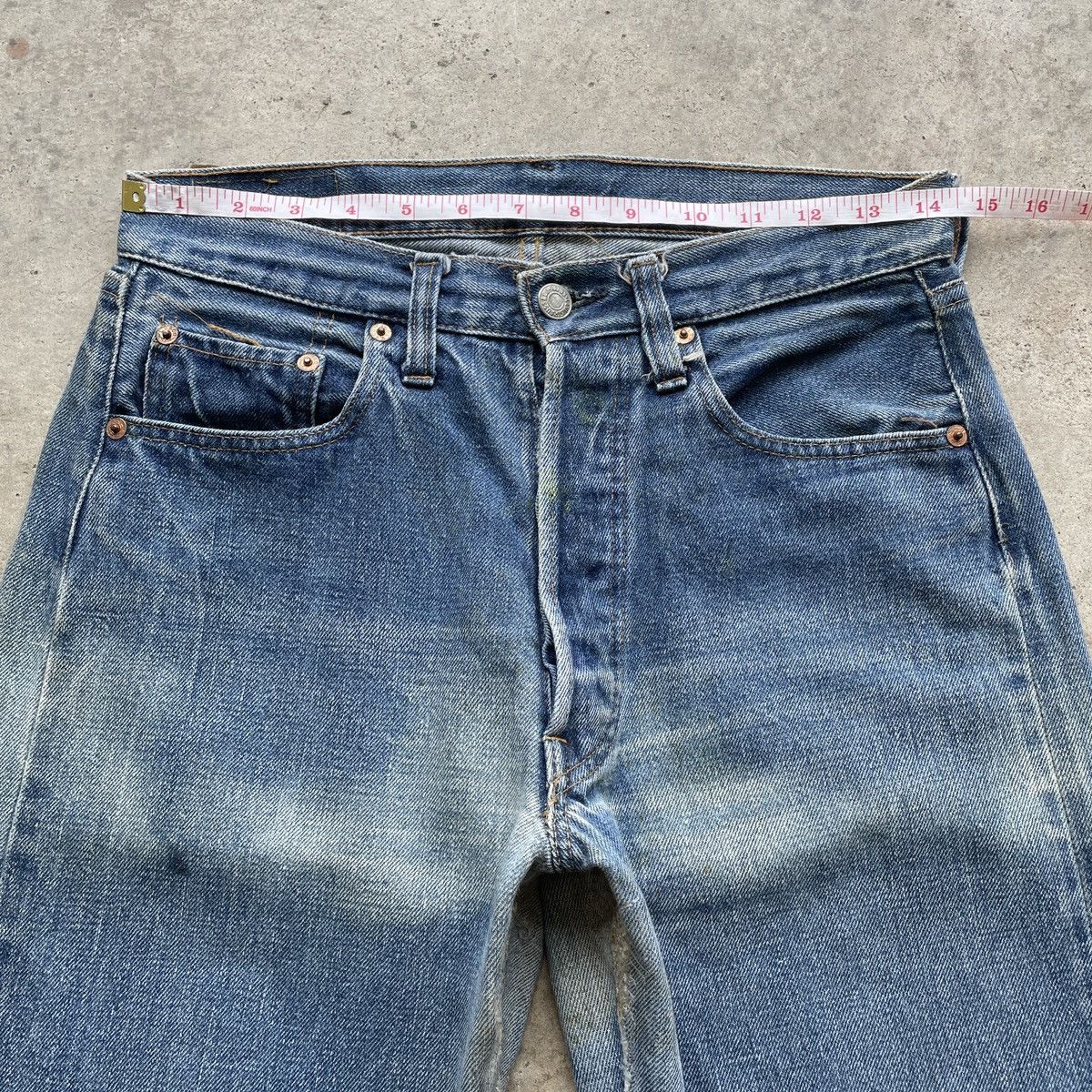 Levi's Vintage Clothing 70s Vintage Levi's 501 Made In USA Distressed Jeans 29x28 Size US 29 - 5 Thumbnail