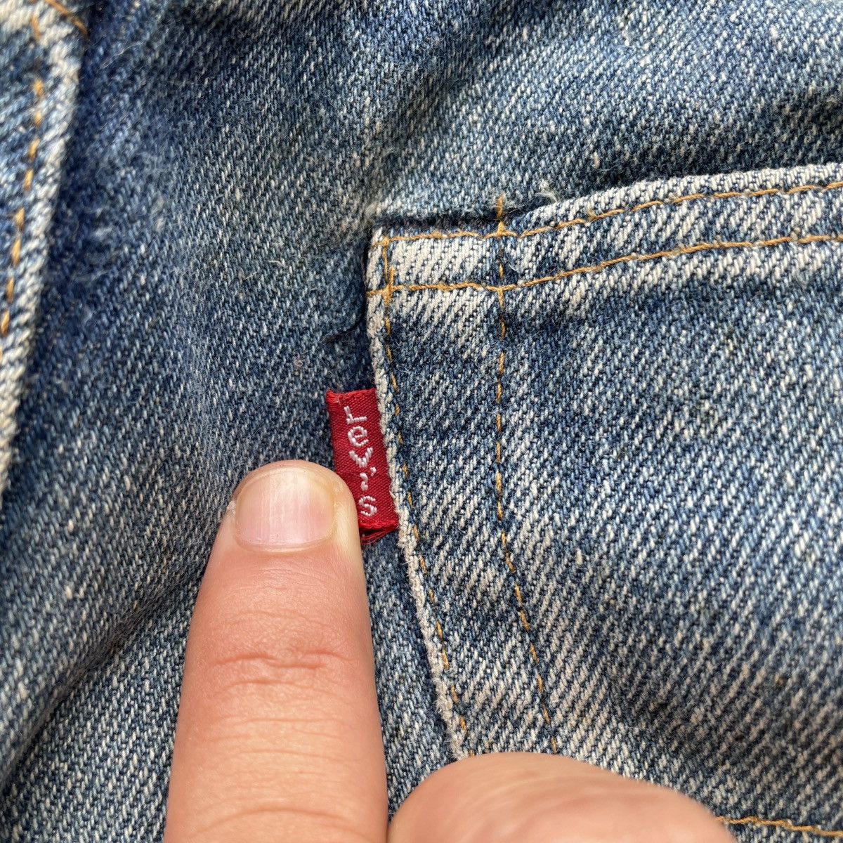 Levi's Vintage Clothing 70s Vintage Levi's 501 Made In USA Distressed Jeans 29x28 Size US 29 - 11 Thumbnail