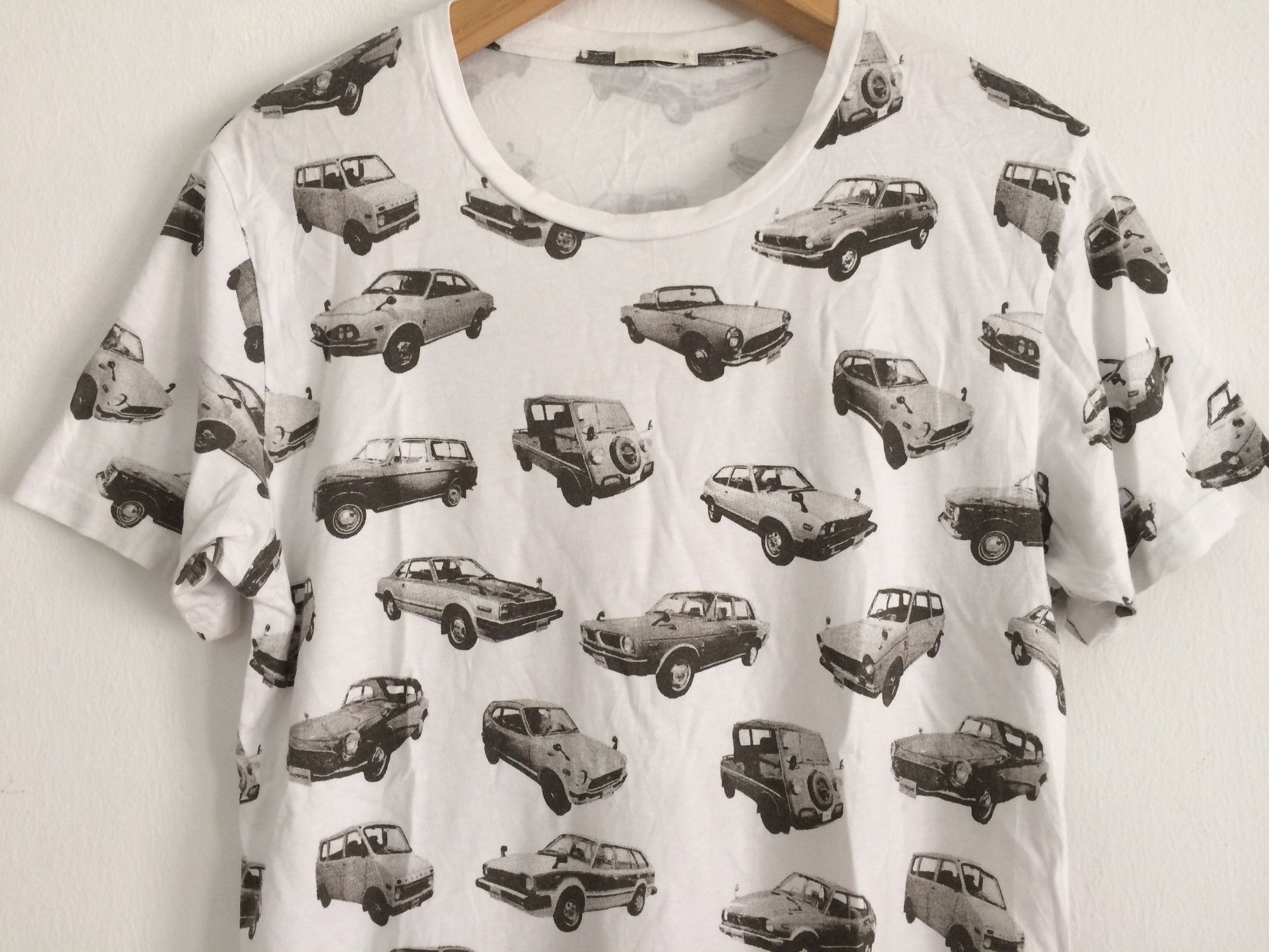 GU × Honda × Japanese Brand 🔥🔥GU x Honda Fullprint Vintage Classic Motorcars T-Shirt Size US S / EU 44-46 / 1 - 4 Thumbnail