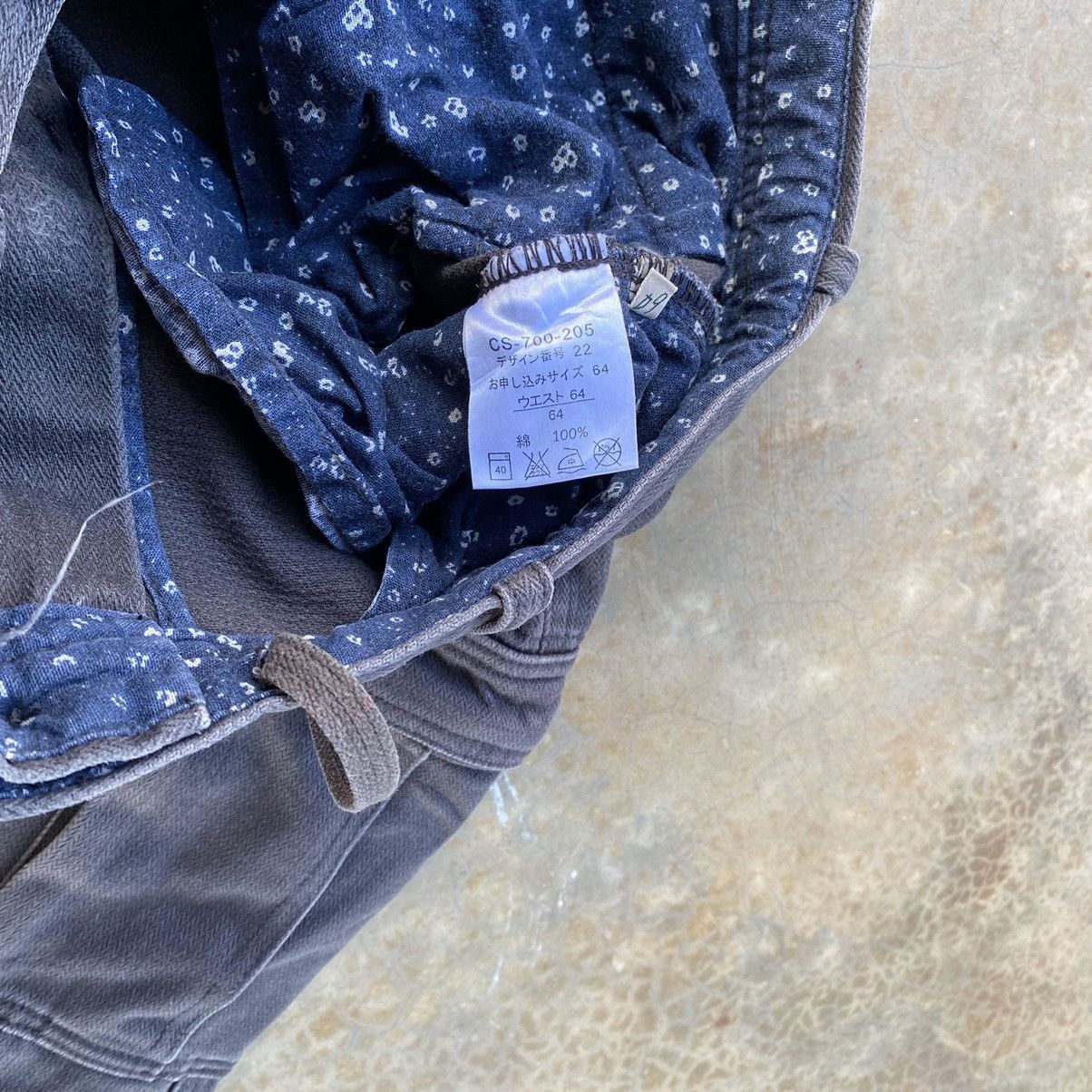 Japanese Brand Vintage Sunny Clouds Parachute Faded Cargo Pants Size US 28 / EU 44 - 13 Thumbnail