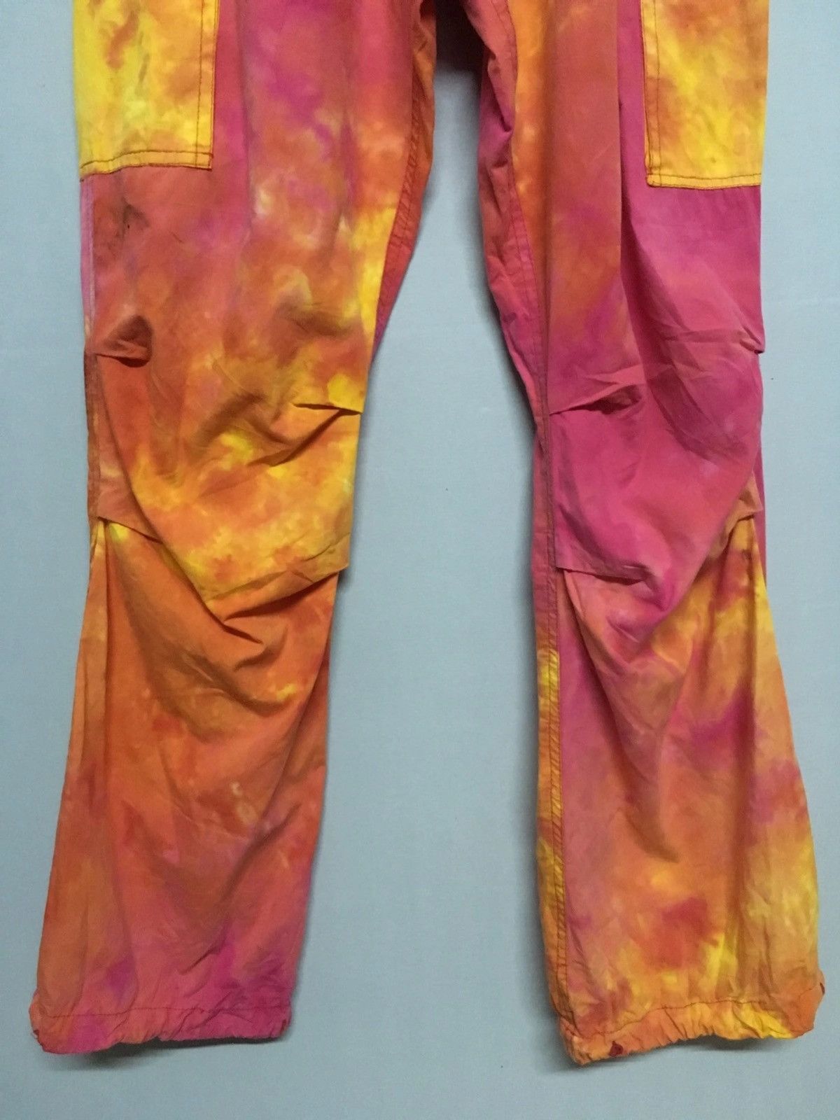 Japanese Brand × Vintage Japanese Vintage UFO TyeDye Drawstring Waist Cargo Pant Size US 29 - 6 Thumbnail