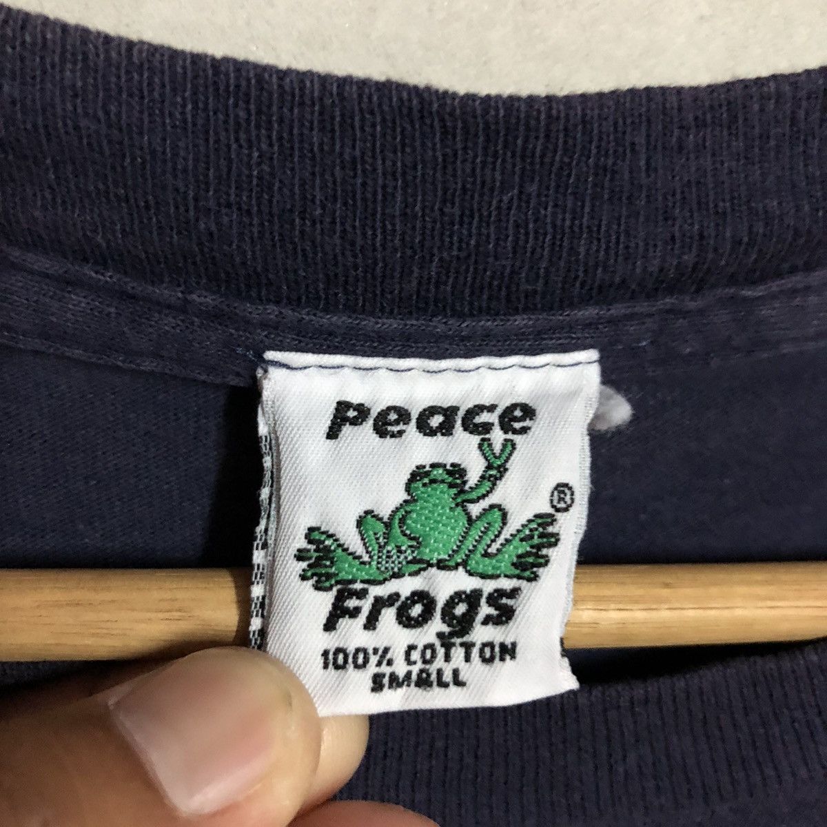 Vintage 🔥Accept Binding Offer🔥 Peace Frogs Size US S / EU 44-46 / 1 - 4 Thumbnail