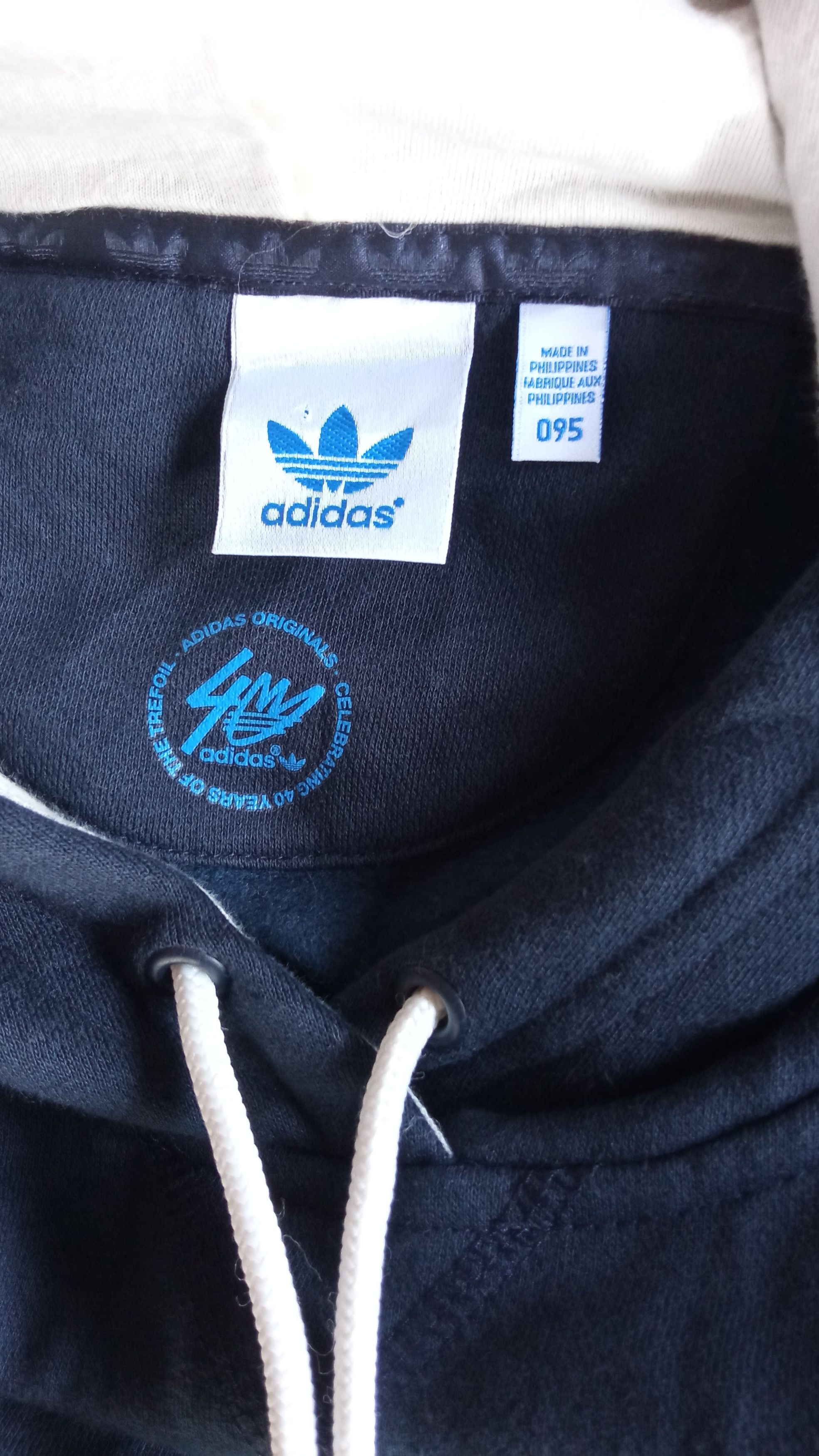 Adidas 🔥🔥Adidas Originals 3 Stripes Number 72 Pullover Hoodie Size US S / EU 44-46 / 1 - 22 Thumbnail