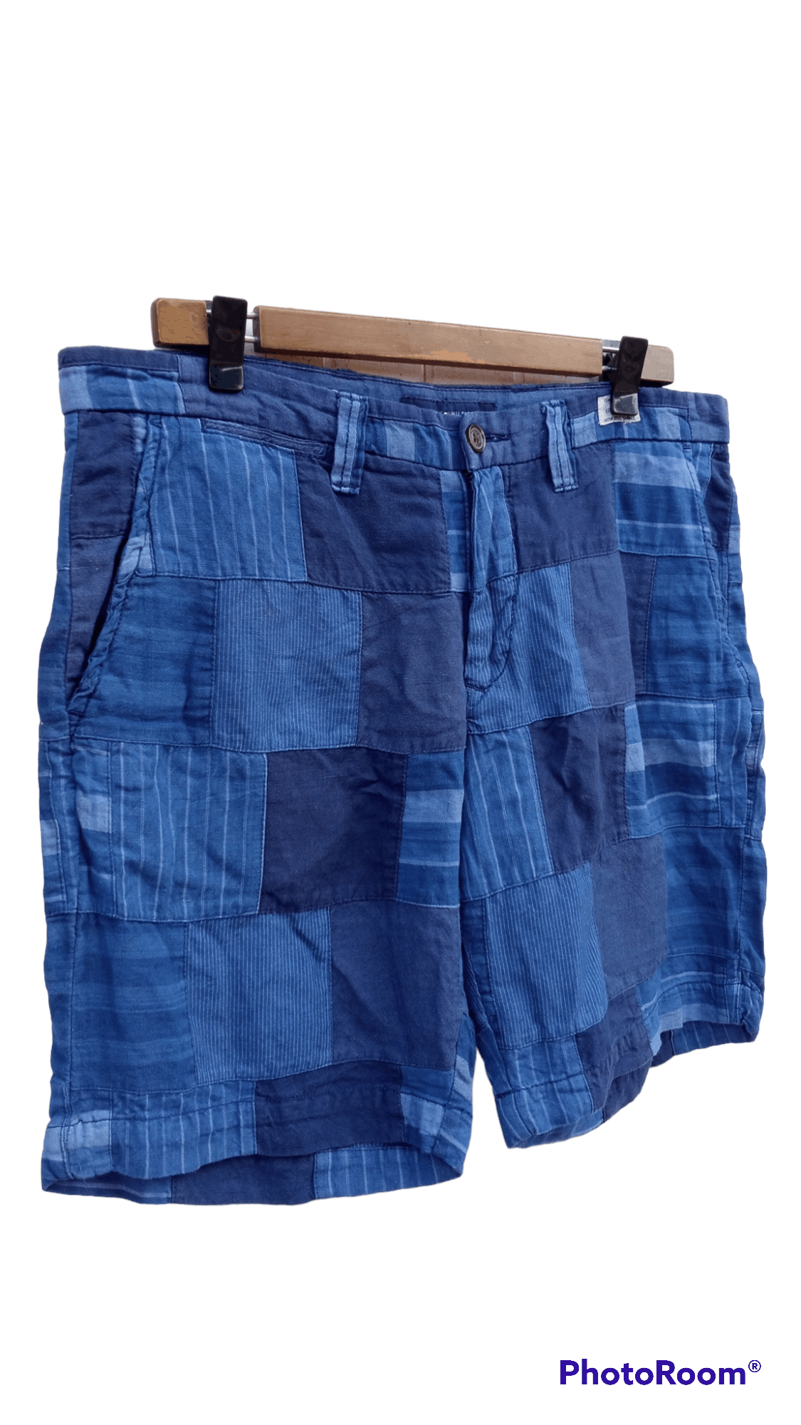 Indigo × Tommy Hilfiger 🔥🔥Tommy Hilfiger Indigo Patchwork Shorts Pants Size US 34 / EU 50 - 2 Thumbnail