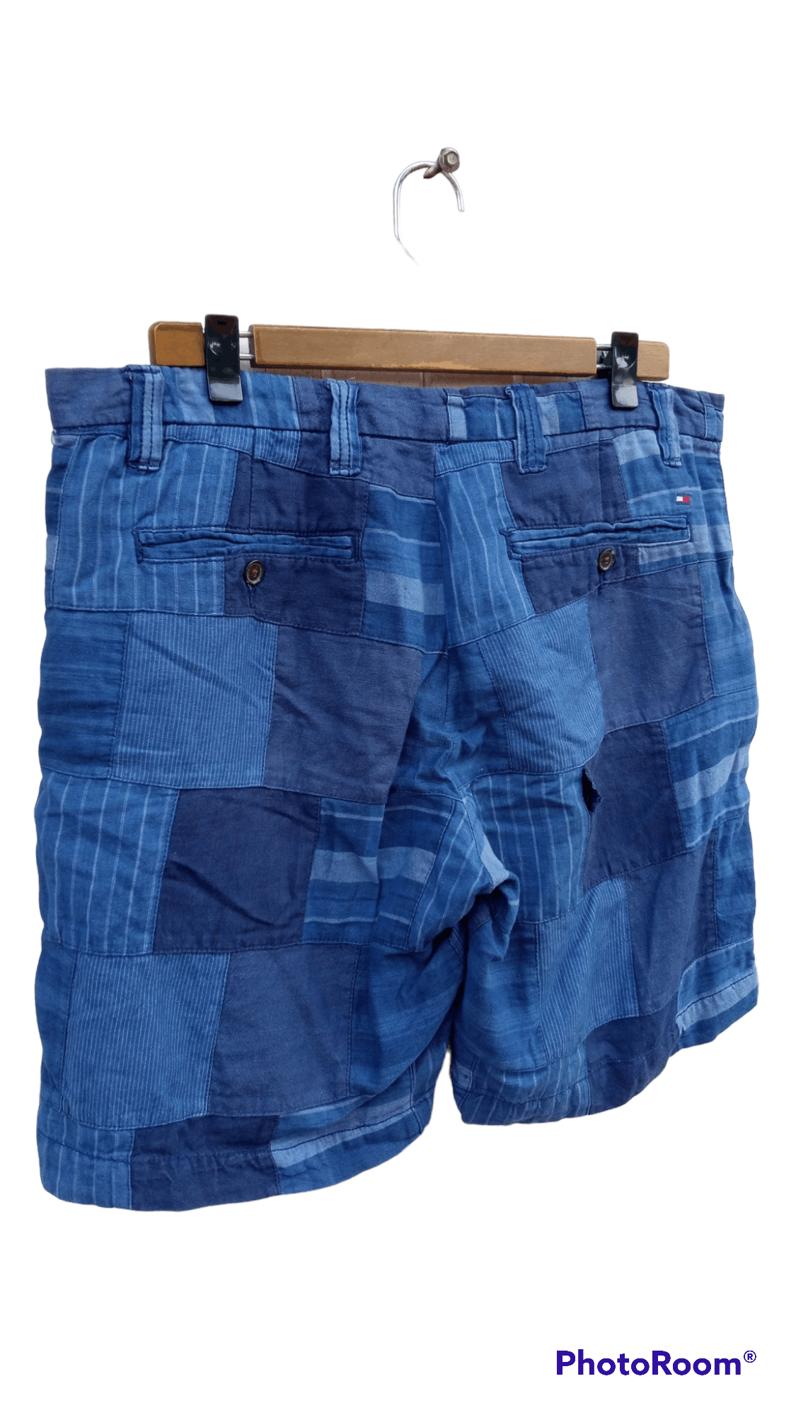 Indigo × Tommy Hilfiger 🔥🔥Tommy Hilfiger Indigo Patchwork Shorts Pants Size US 34 / EU 50 - 20 Thumbnail