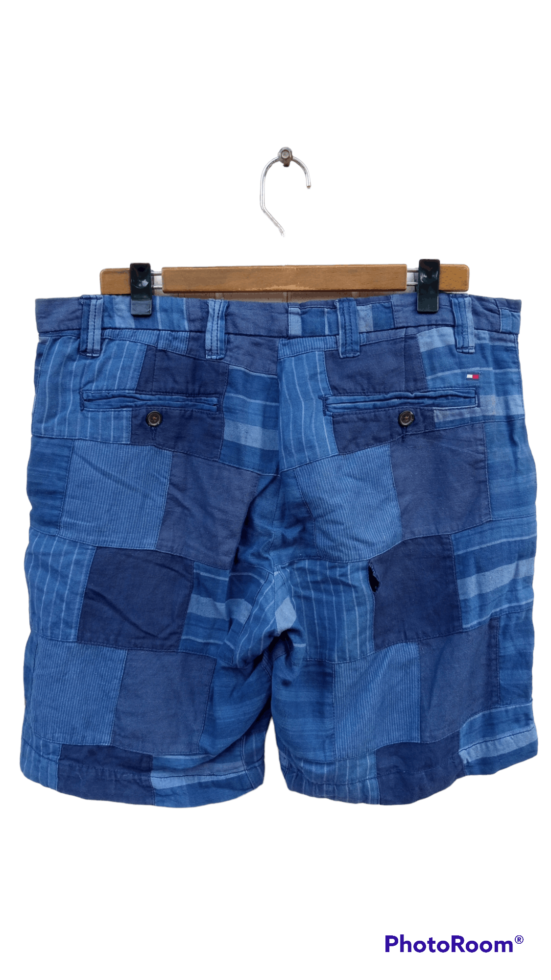 Indigo × Tommy Hilfiger 🔥🔥Tommy Hilfiger Indigo Patchwork Shorts Pants Size US 34 / EU 50 - 19 Thumbnail