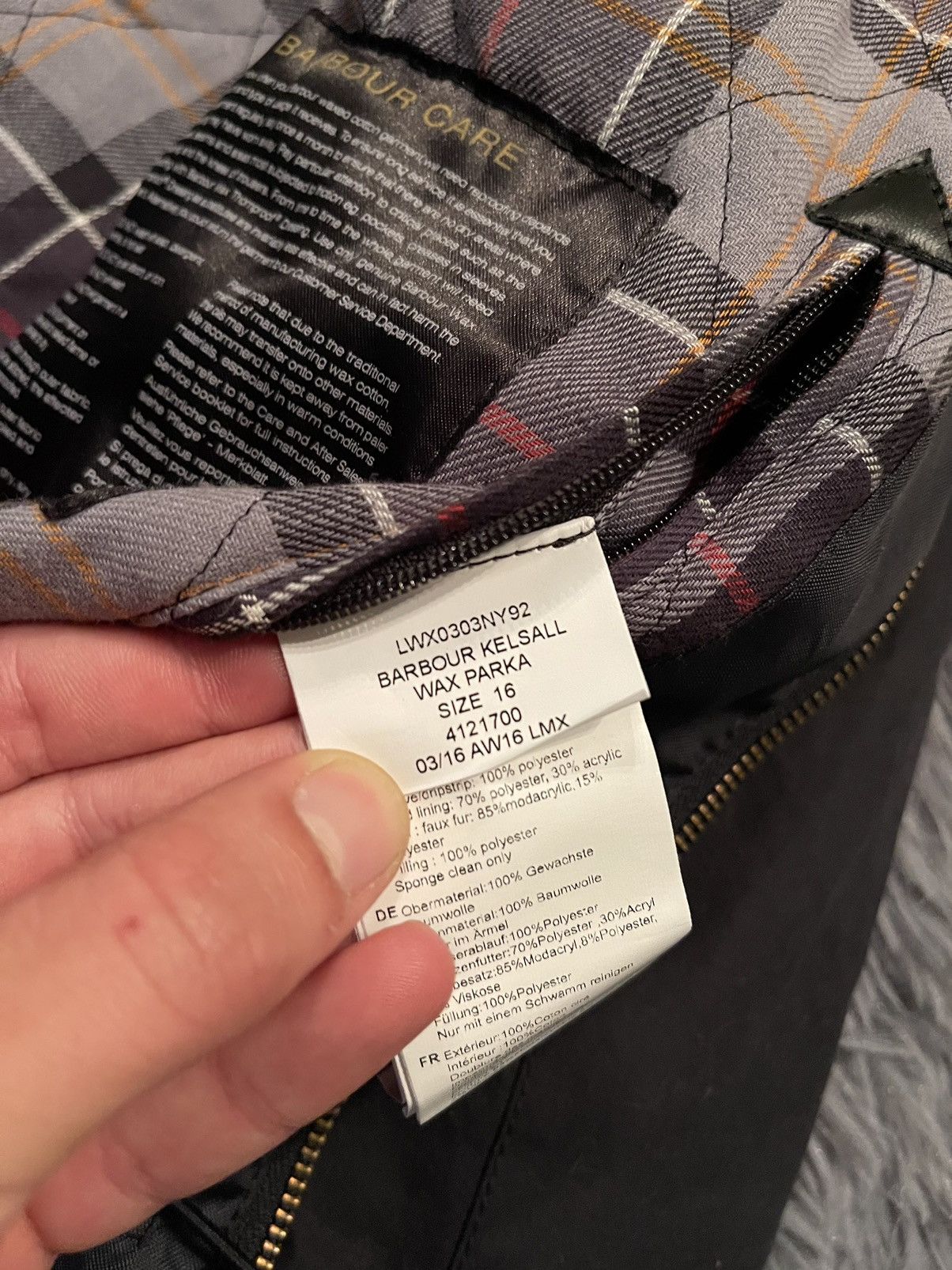 Barbour × Vintage Barbour waxed parka coat with fuzzy fur on hood Size XL / US 12-14 / IT 48-50 - 12 Thumbnail