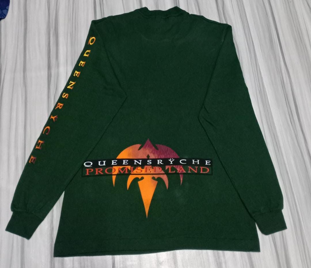 Band Tees × Vintage Vintage Queensryche Concert Long Sleeve Tee Size US M / EU 48-50 / 2 - 3 Thumbnail