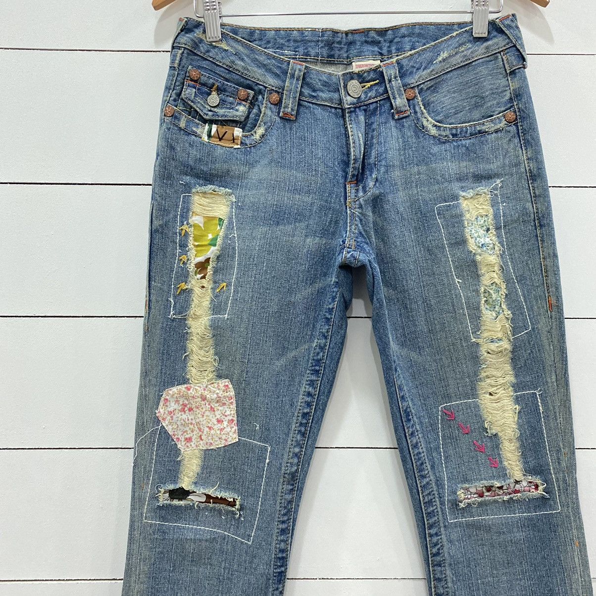 True Religion True Religion Patchwork Flare Distressed Denim Jeans Size 30" / US 8 / IT 44 - 4 Thumbnail