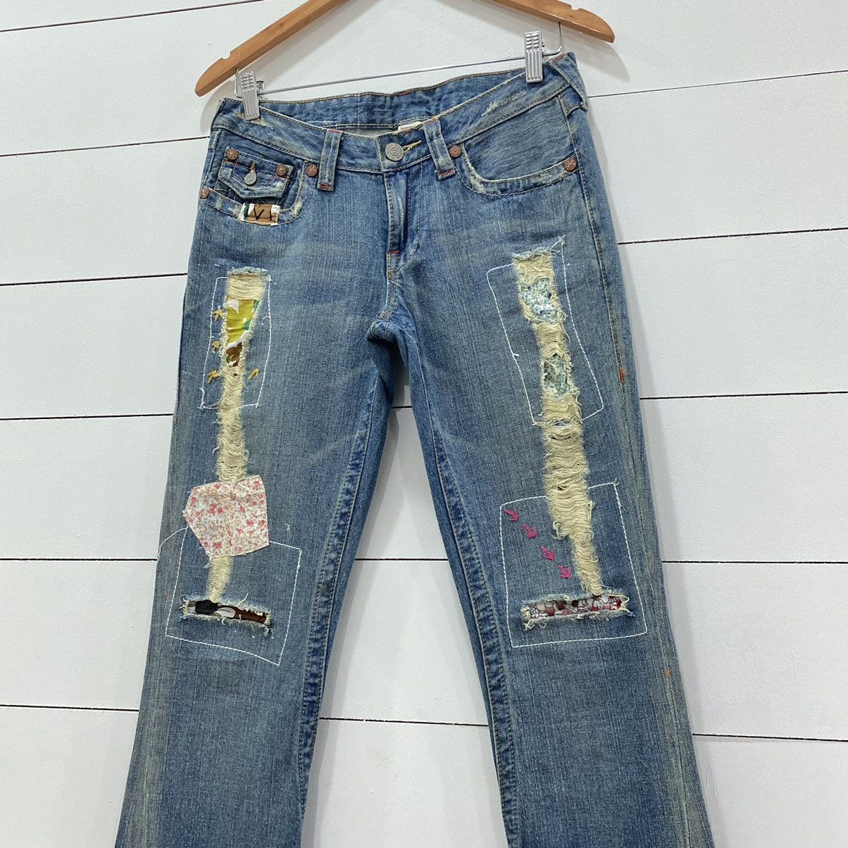 True Religion True Religion Patchwork Flare Distressed Denim Jeans Size 30" / US 8 / IT 44 - 3 Thumbnail