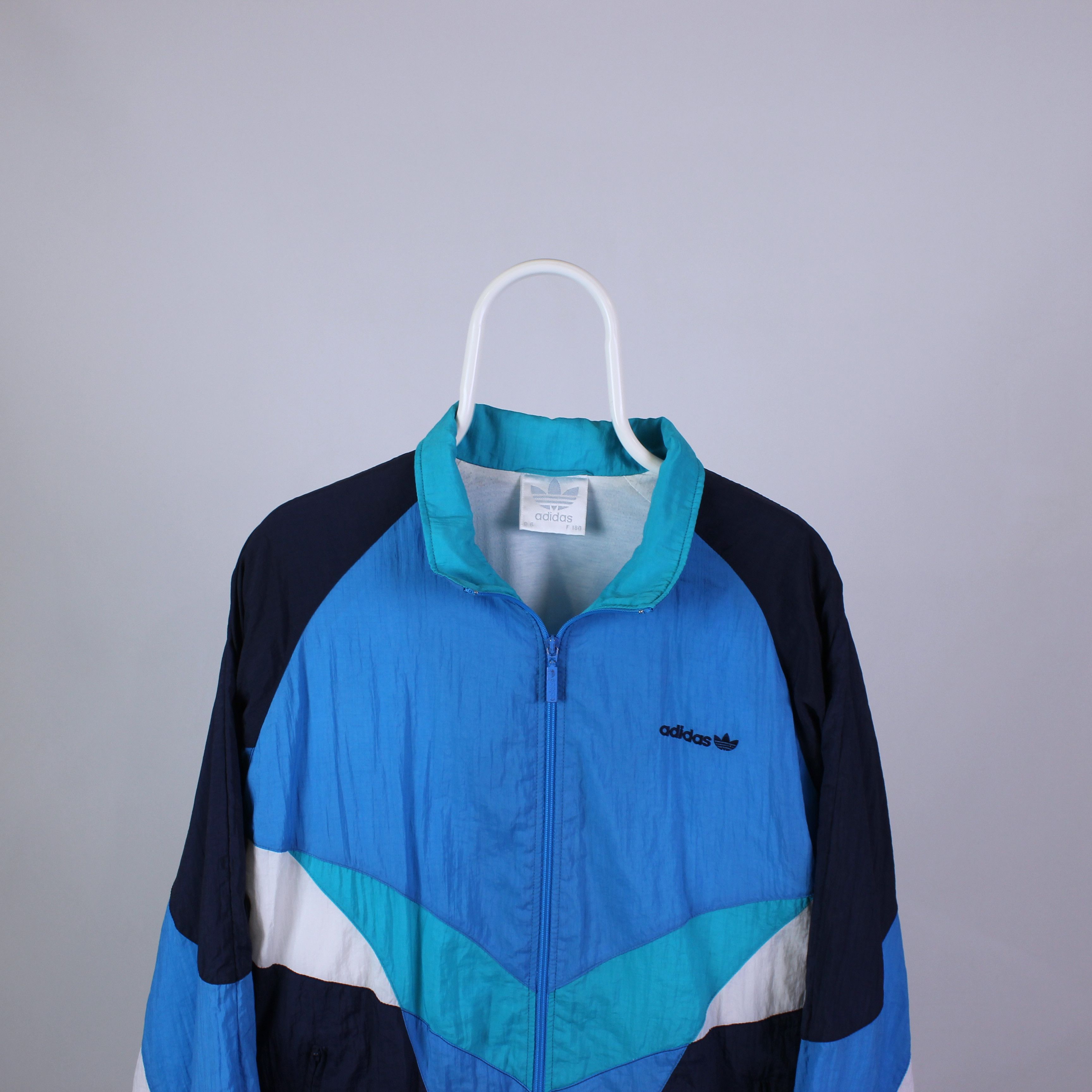 Adidas Vintage adidas light jacket tracksuit rare Size US L / EU 52-54 / 3 - 6 Thumbnail