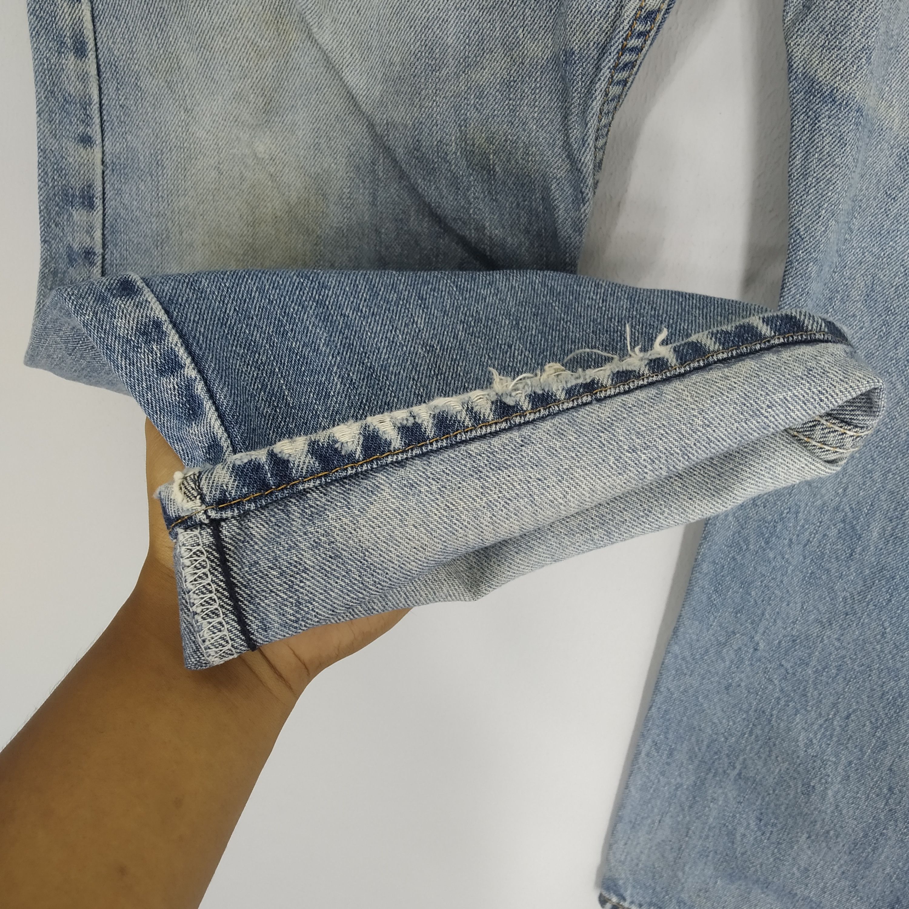 Jean Size 36 Vintage Levi's 505 Stonewashed Blue Denim Jeans Size US 36 / EU 52 - 8 Thumbnail