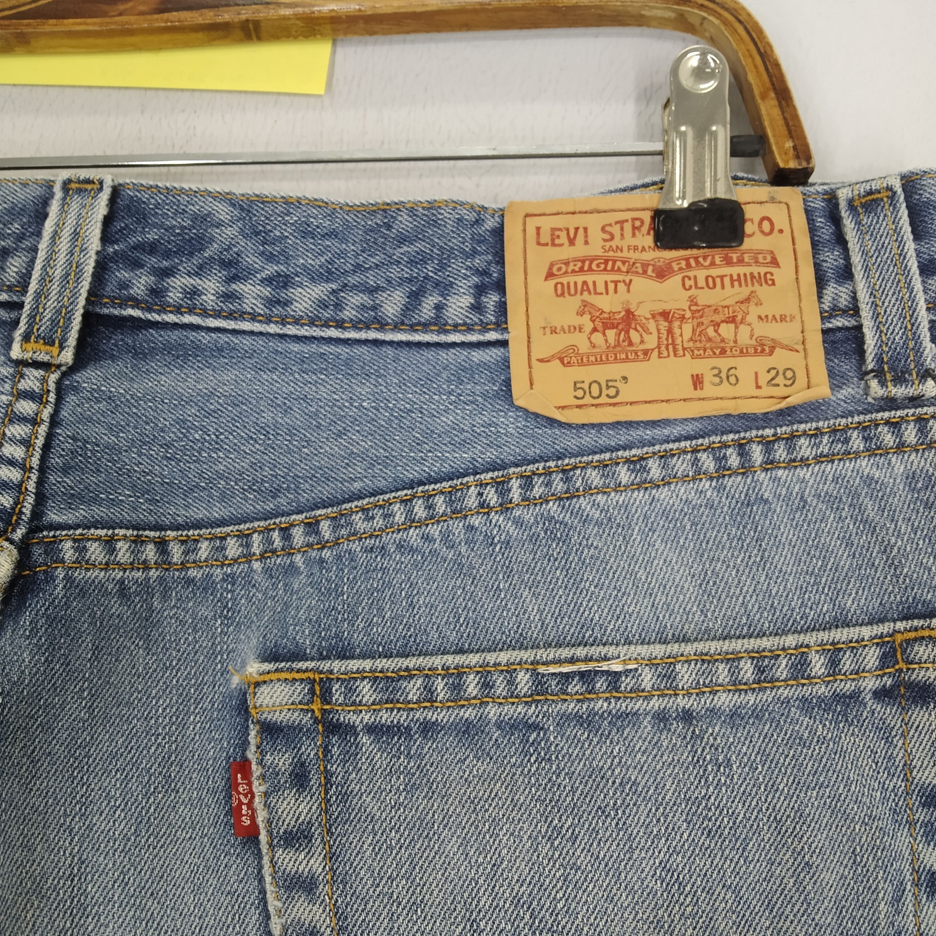 Jean Size 36 Vintage Levi's 505 Stonewashed Blue Denim Jeans Size US 36 / EU 52 - 9 Thumbnail