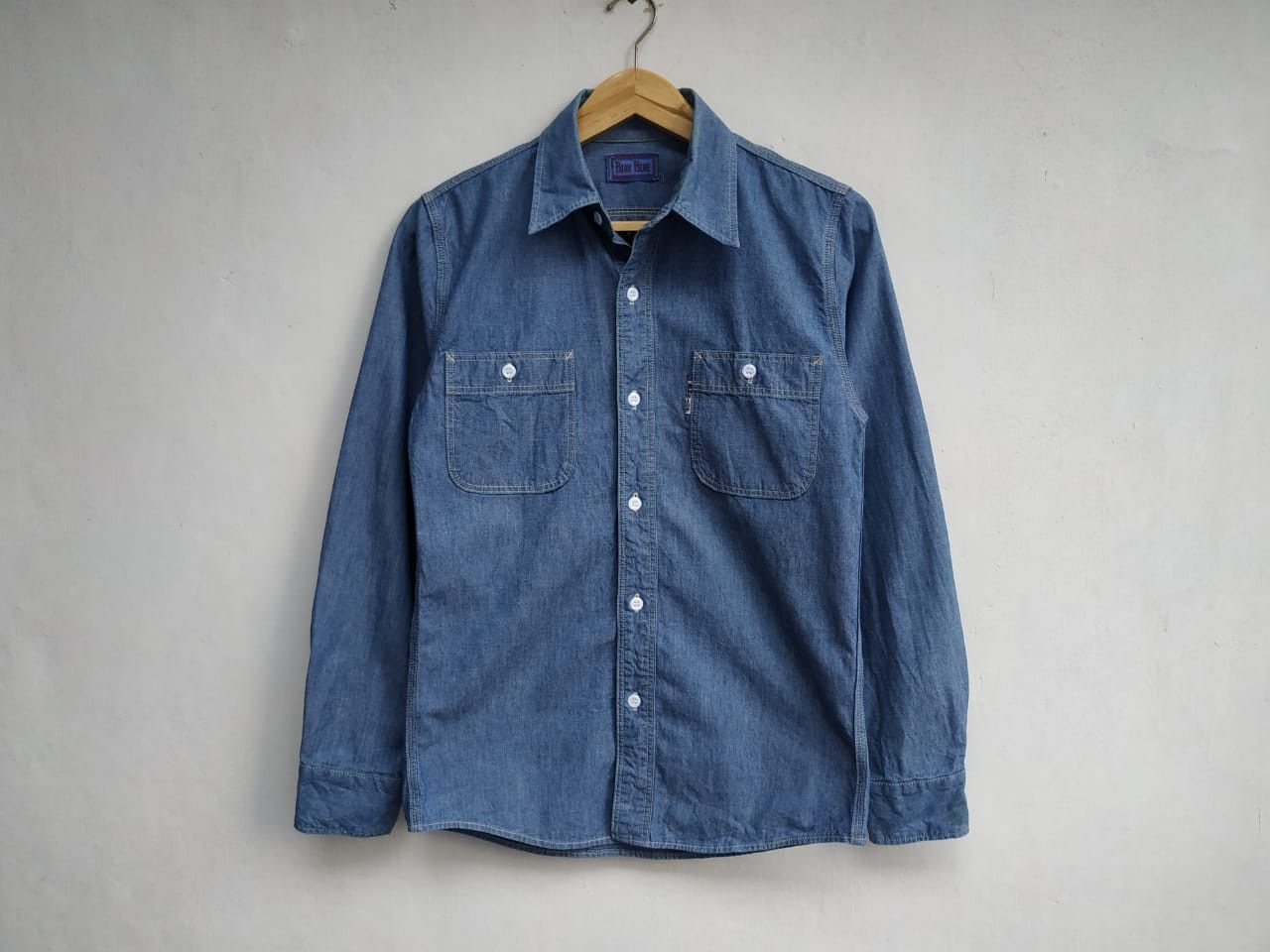 image of Blue Blue Japan Chambray Shirt in Indigo, Men's (Size Small)