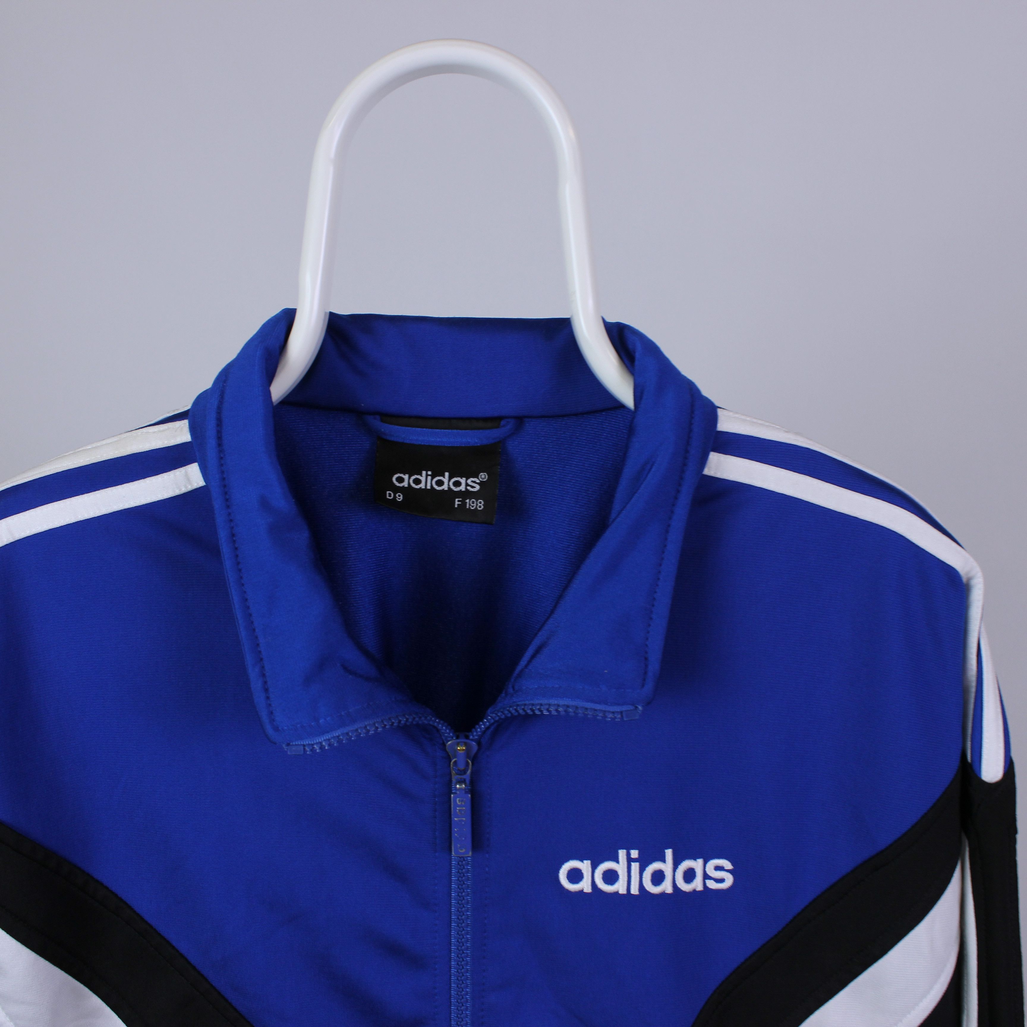 Adidas Vintage adidas light jacket rare tracksuit rarity Size US XL / EU 56 / 4 - 4 Thumbnail