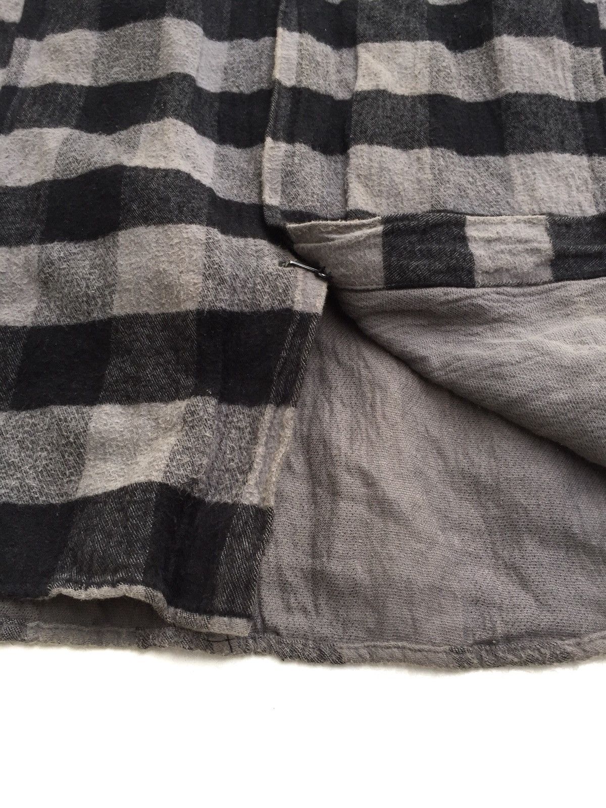 Attachment × Kazuyuki Kumagai Attachment Japanese Brand Attachment Kazuyuki Kumagai Flannel Hook Size US S / EU 44-46 / 1 - 5 Thumbnail