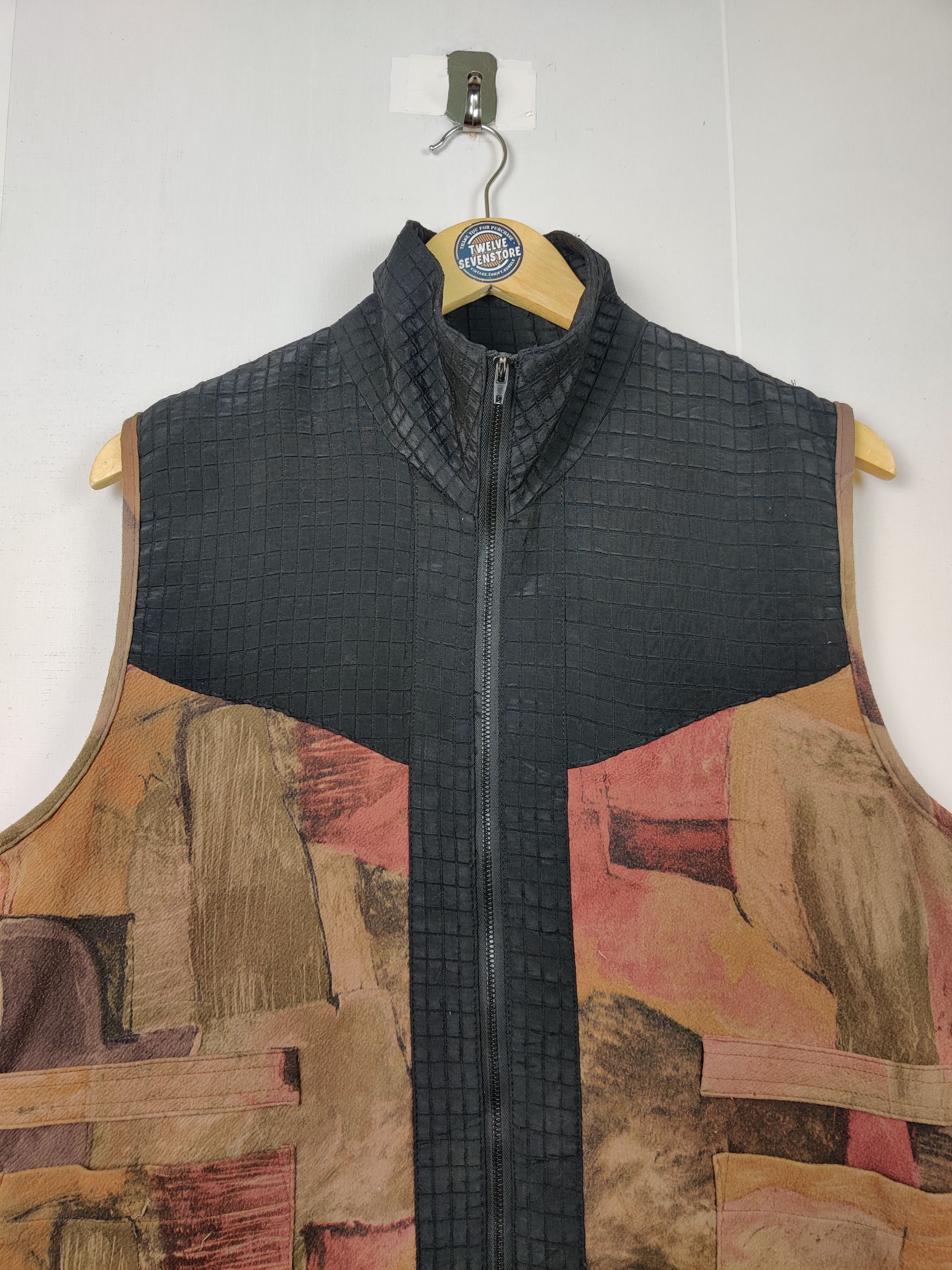 Japanese Brand × Vintage Japanese Brand Giuba Art Vest Motif Size US L / EU 52-54 / 3 - 4 Thumbnail