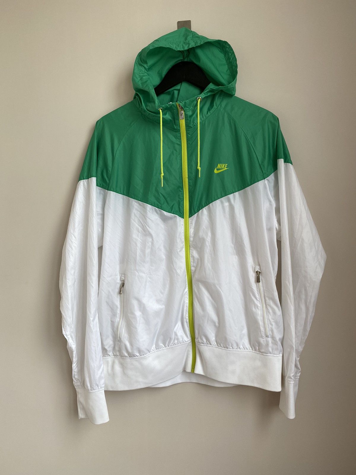 Nike × Vintage Nike Men's Vintage Windbreaker Size US L / EU 52-54 / 3 - 2 Thumbnail