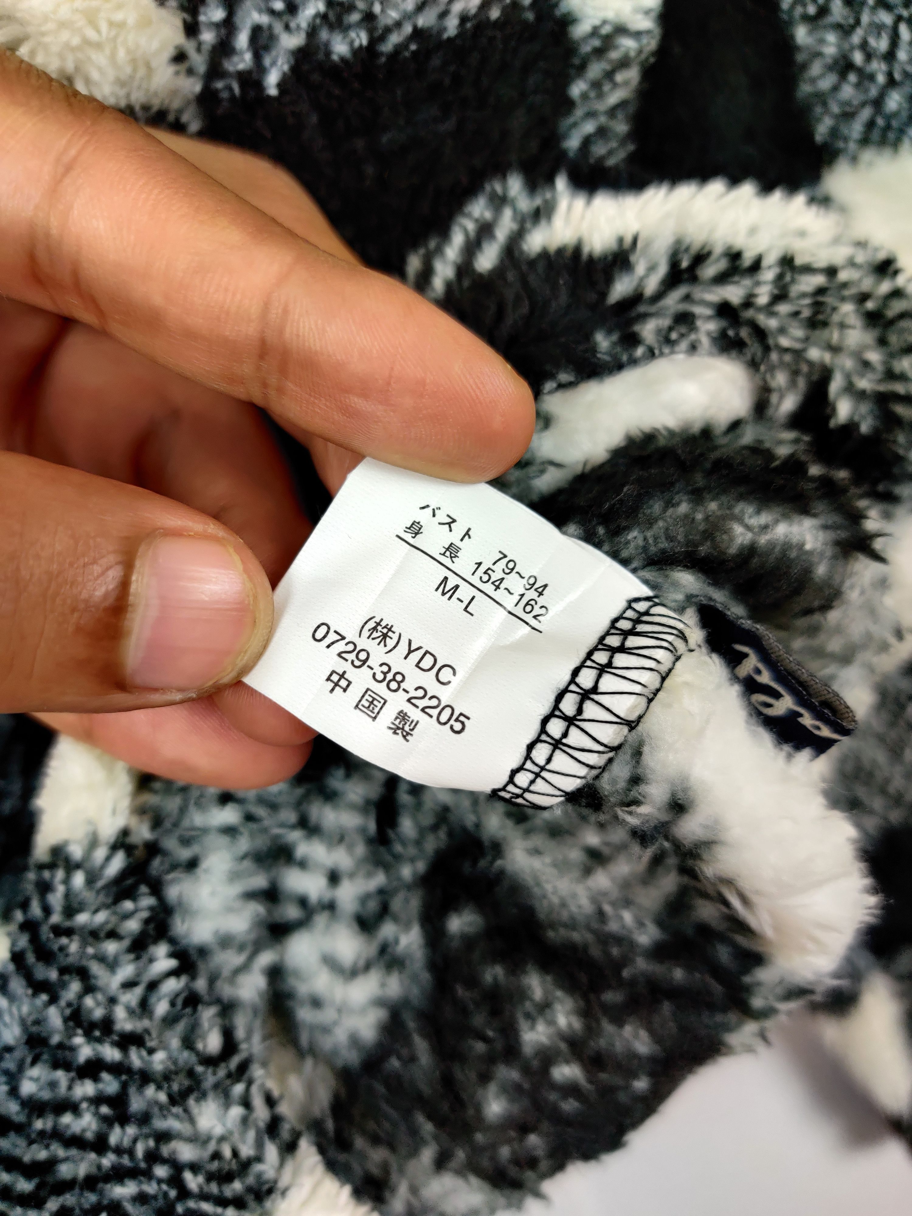 Japanese Brand Vintage Checkered Fleece Button Ups Cardigan Size US L / EU 52-54 / 3 - 7 Thumbnail