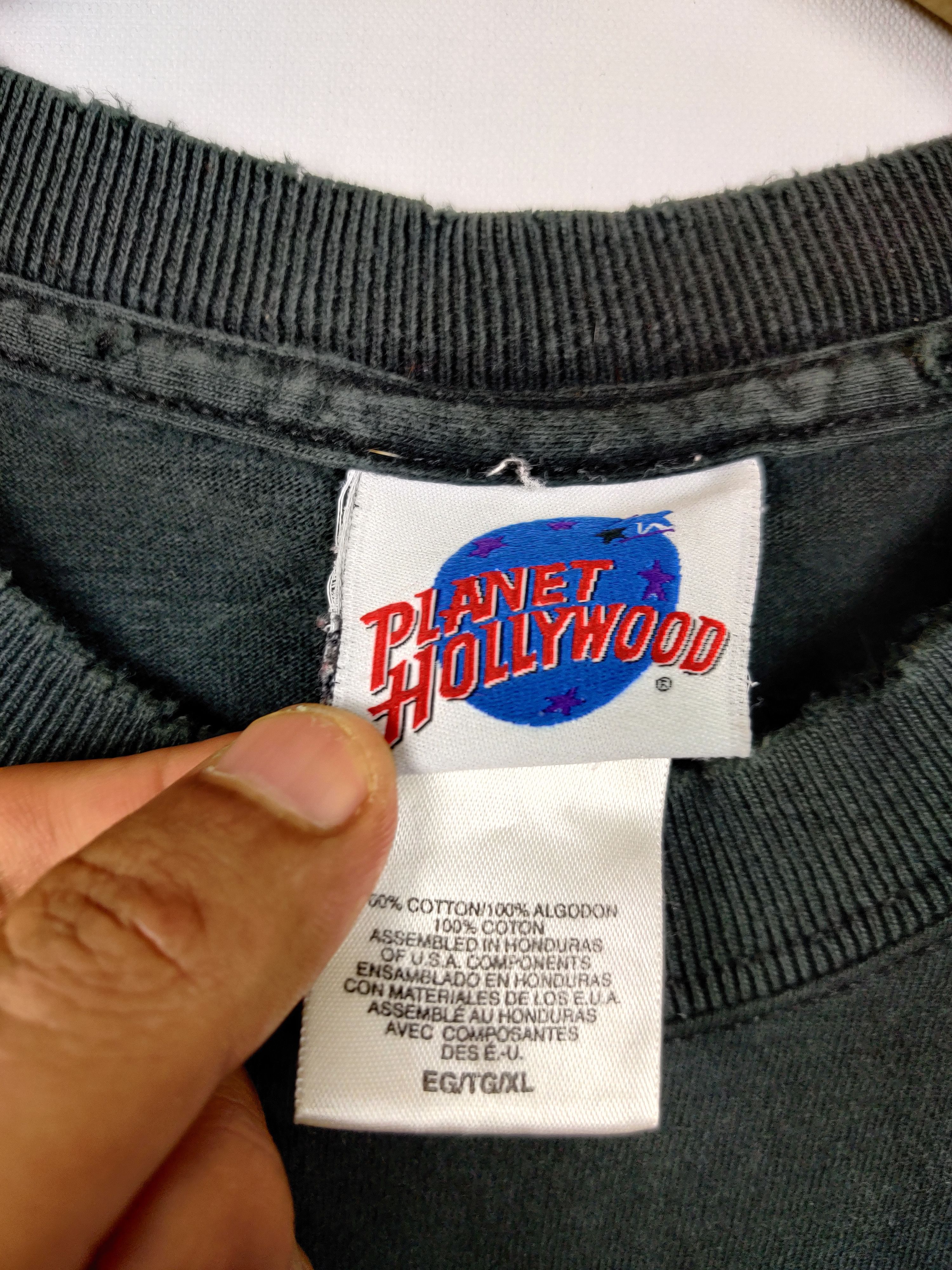 Planet Hollywood Vintage Trashed Distressed Planet Hollywood Tee Tshirt Size US XL / EU 56 / 4 - 8 Thumbnail