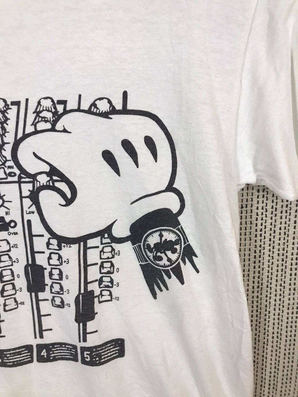 Apple × Hanes ‼️VTG 90s HANES TSHIRT mickey ITUNELESS FUCK UP‼️size YOUTH L Size US S / EU 44-46 / 1 - 4 Thumbnail