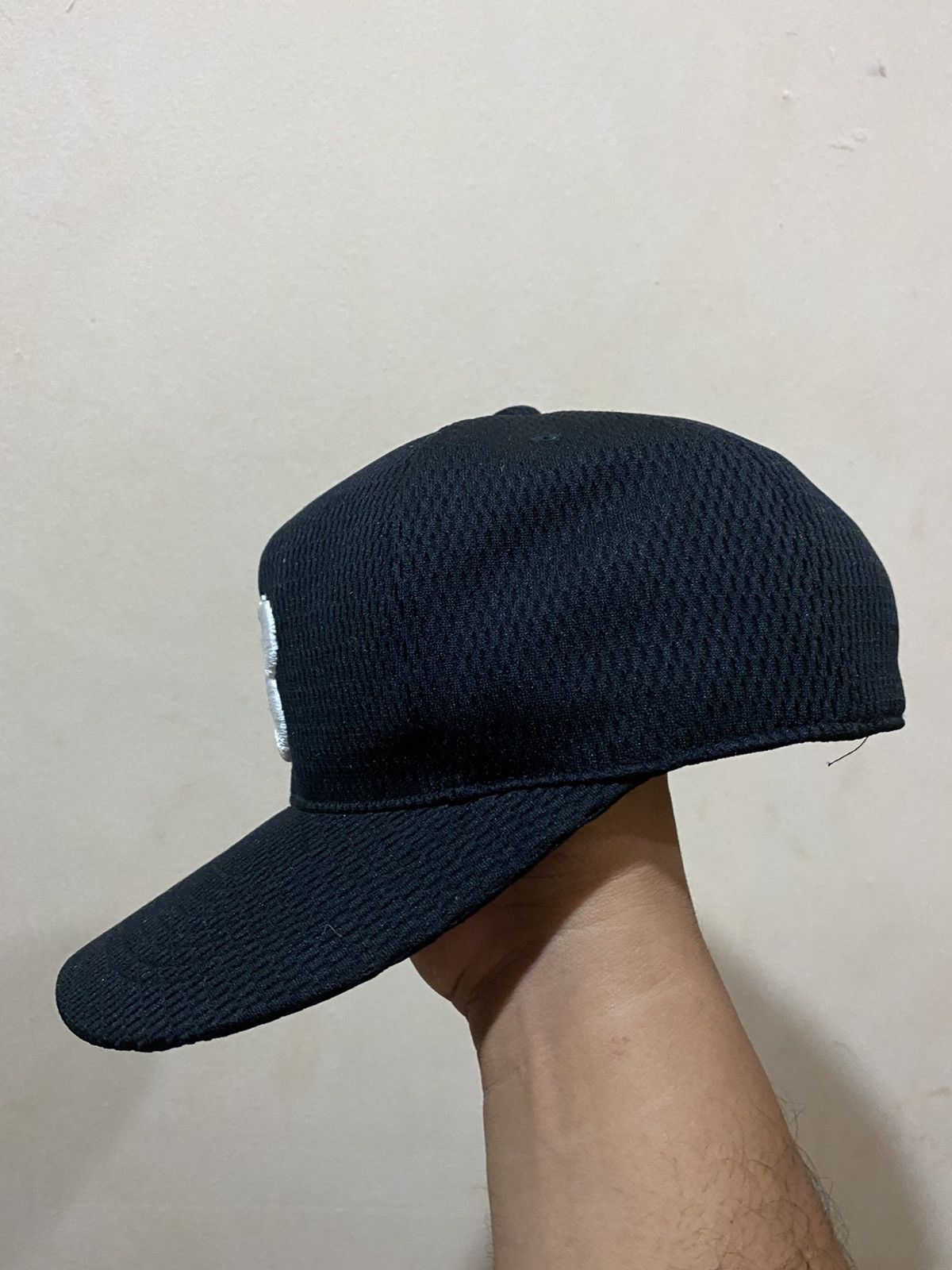 Japanese Brand 🔥Vintage🔥 “B” Japanese Baseball Team Hat Size ONE SIZE - 3 Thumbnail
