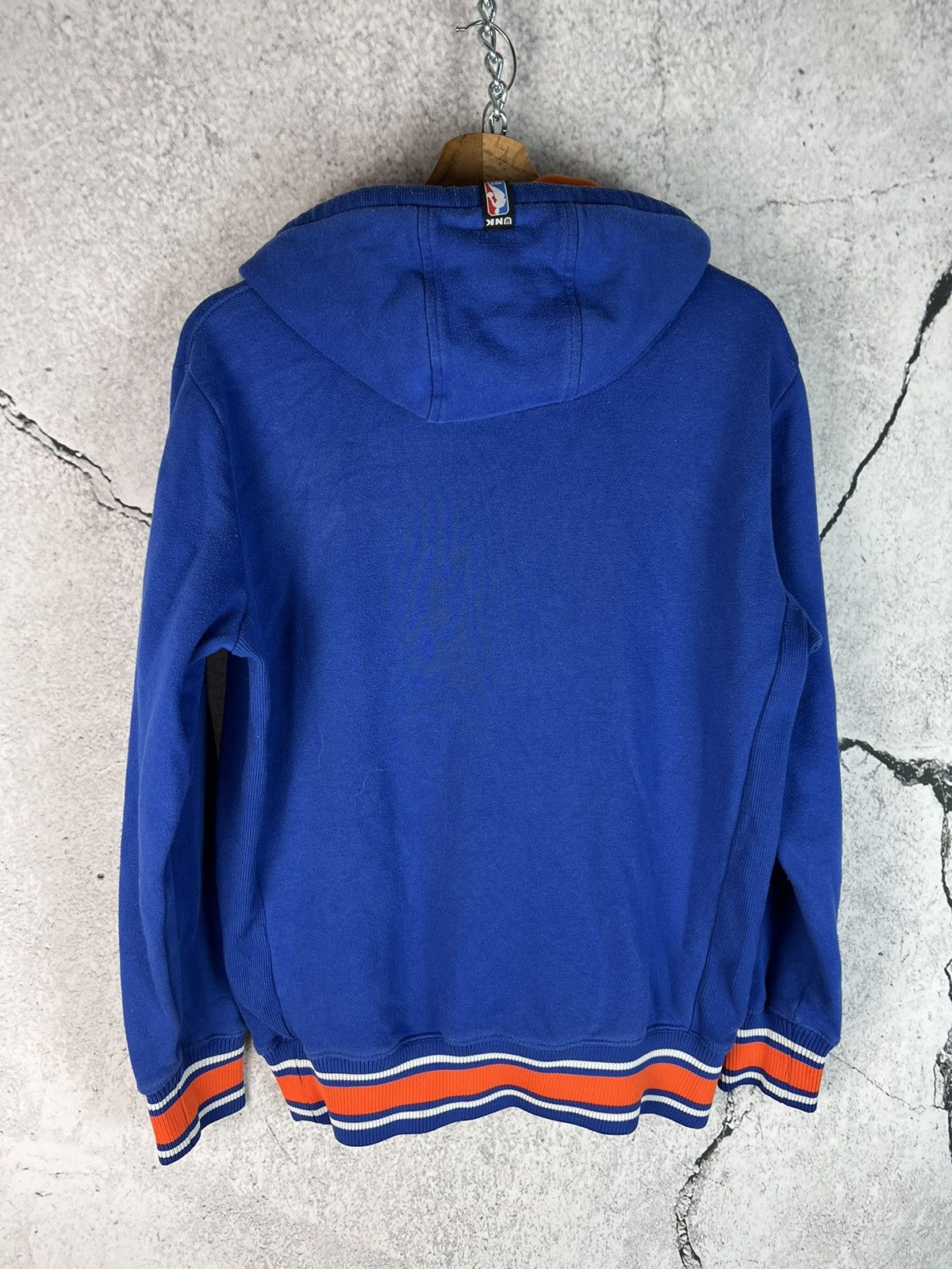 NBA NBA UNK Vintage New York Knicks Hoodie Size US S / EU 44-46 / 1 - 2 Thumbnail