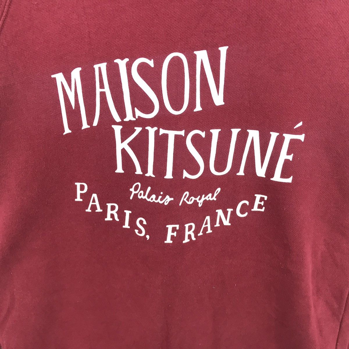 Maison Kitsune Vintage Maison Kitsune Paris Sweatshirt Spellout Sweater Size US S / EU 44-46 / 1 - 2 Thumbnail