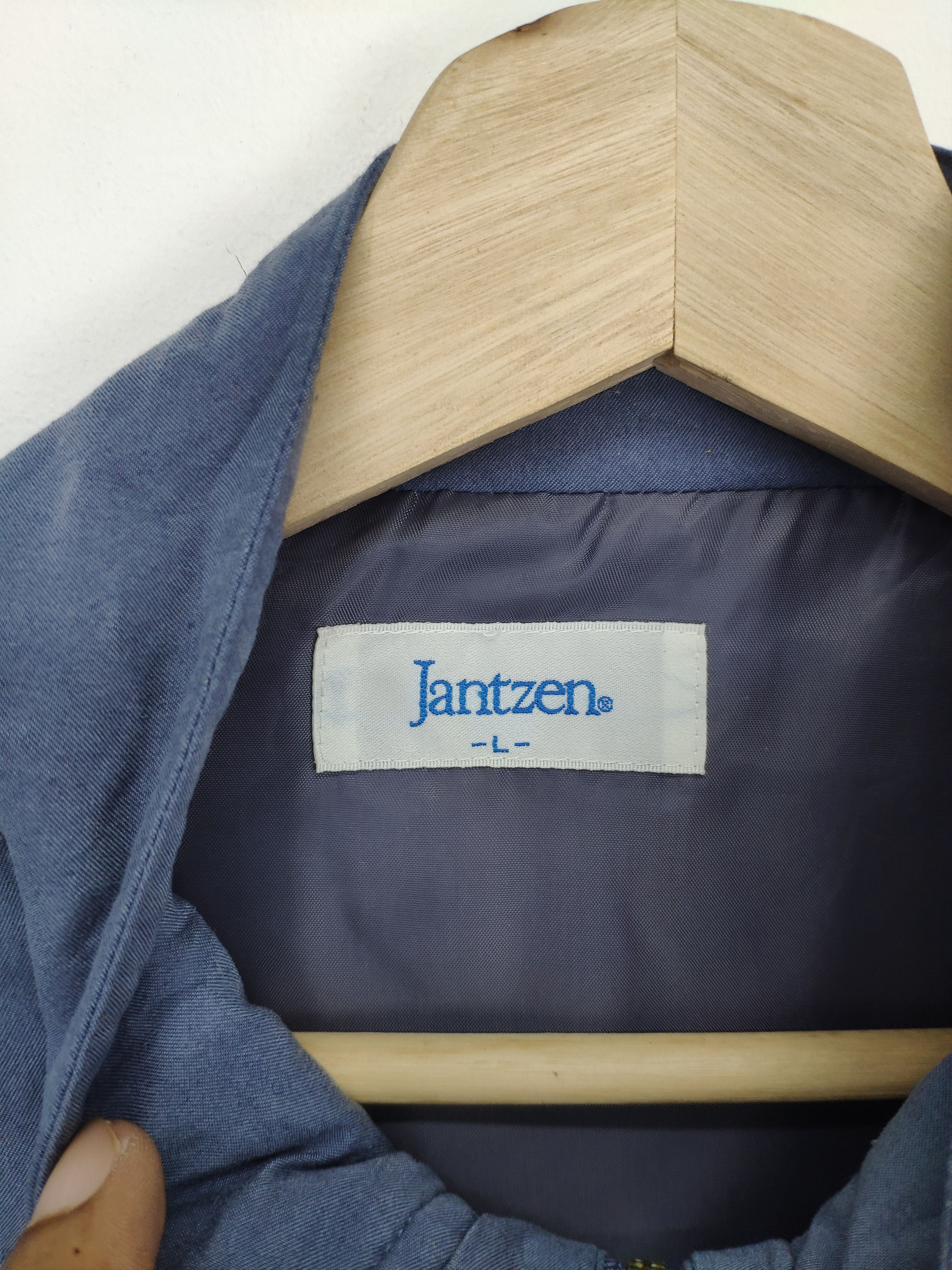 Jantzen × Japanese Brand × Vintage Vintage Quilted Jacket Jantzen Size US L / EU 52-54 / 3 - 11 Thumbnail