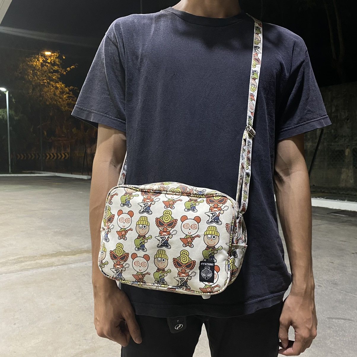 Hysteric Glamour Hysteric Mini by Hysteric Glamour Sling Bag Size ONE SIZE - 16 Thumbnail