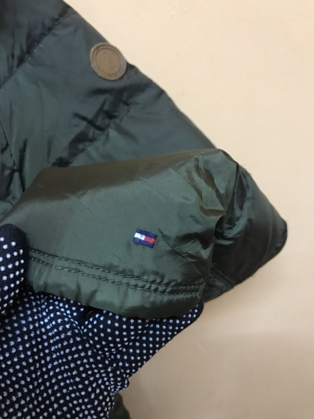 Tommy Hilfiger ‼️TOMMY HILFIGER PUFFER JACKET‼️ Size S / US 4 / IT 40 - 3 Thumbnail