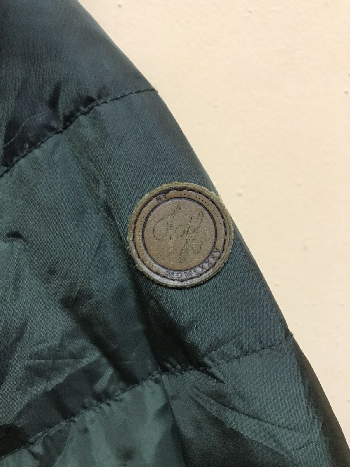 Tommy Hilfiger ‼️TOMMY HILFIGER PUFFER JACKET‼️ Size S / US 4 / IT 40 - 2 Thumbnail