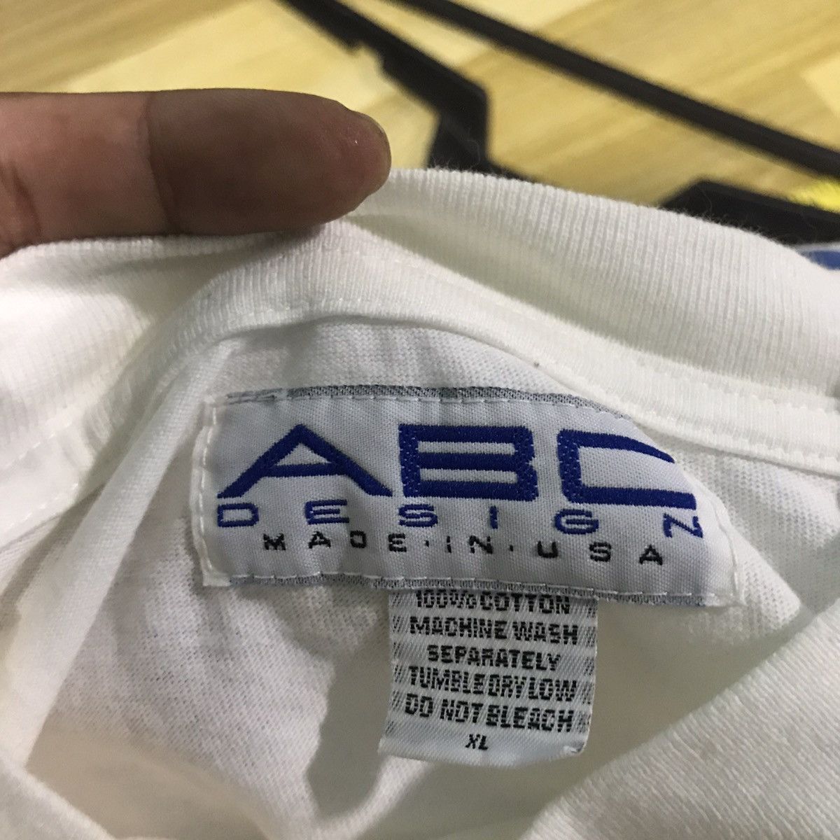 Vintage Vtg 80s ABC STORES HAWAII T-Shirt Surf Surfing Beach Usa Size US XL / EU 56 / 4 - 3 Thumbnail